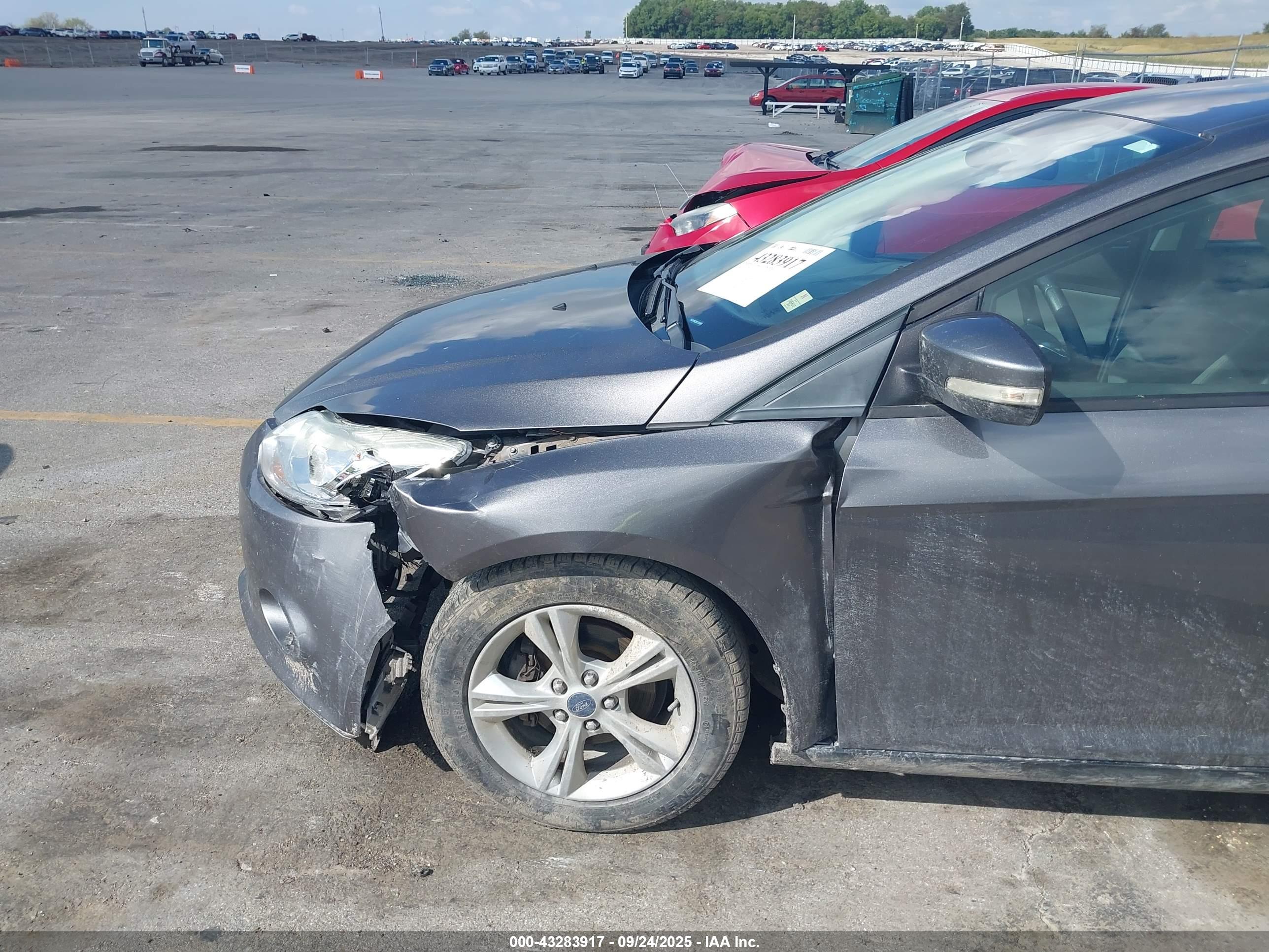 FORD FOCUS image 6