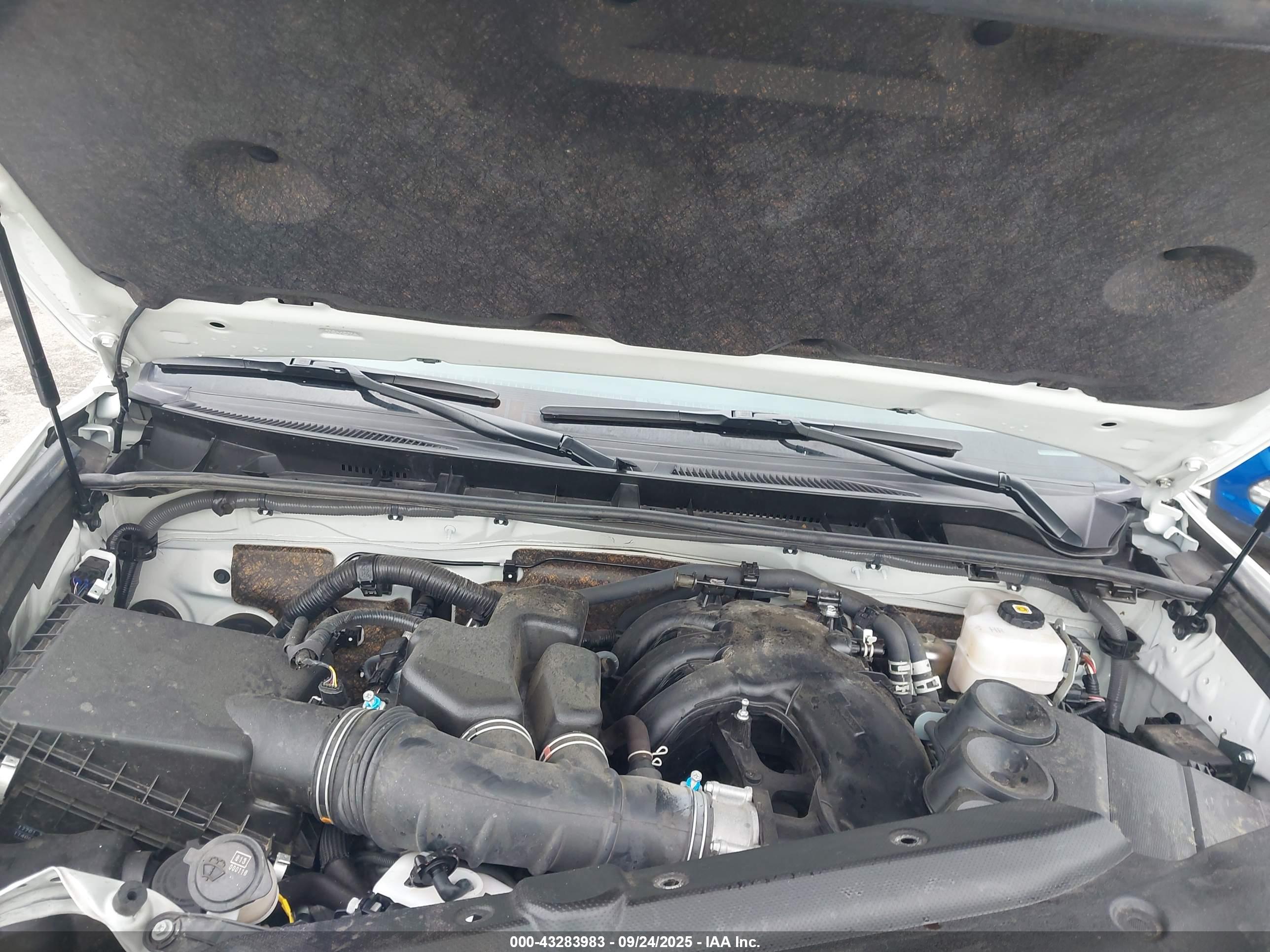 TOYOTA 4RUNNER image 10
