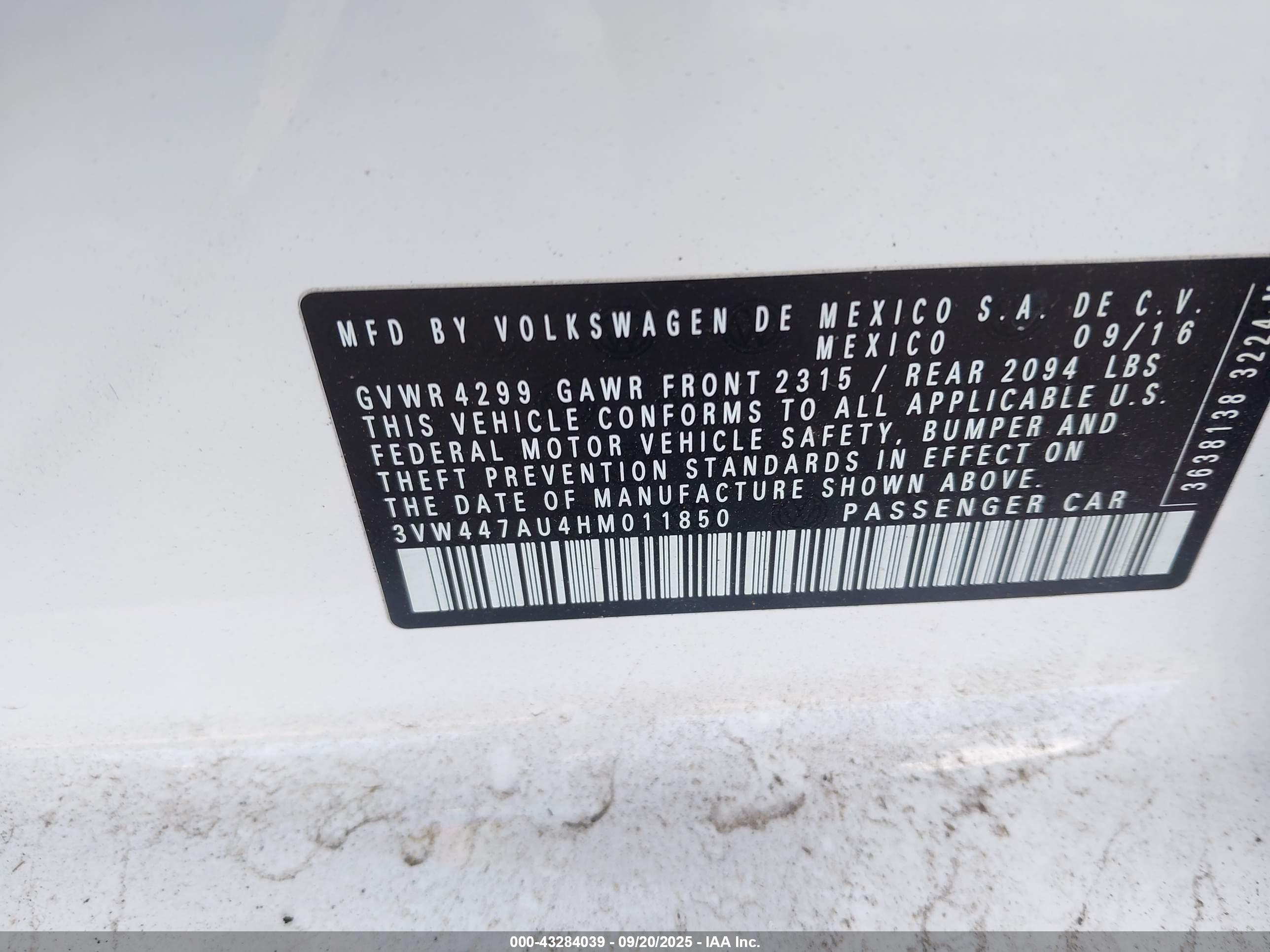 VOLKSWAGEN GOLF image 9
