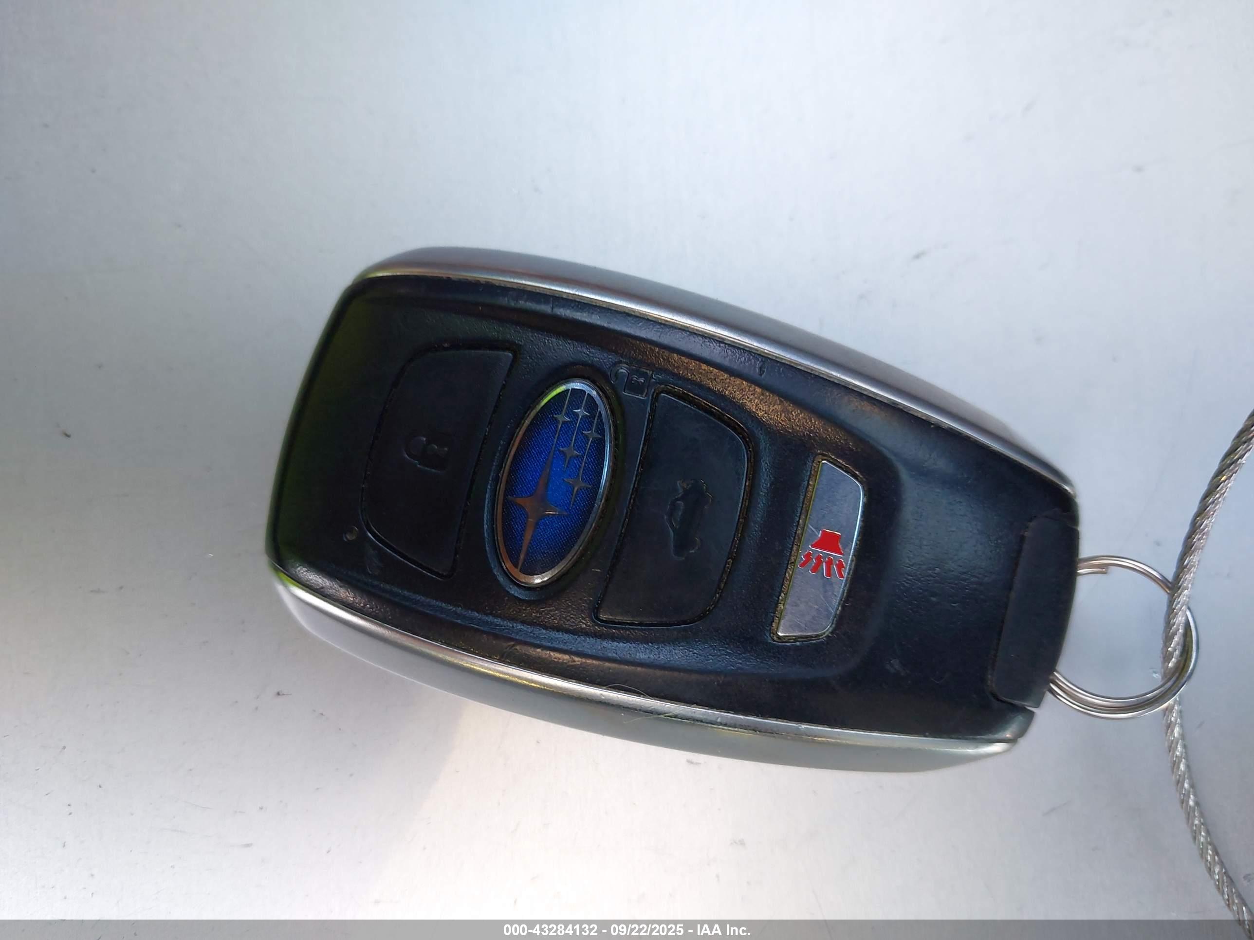 SUBARU OUTBACK image 11