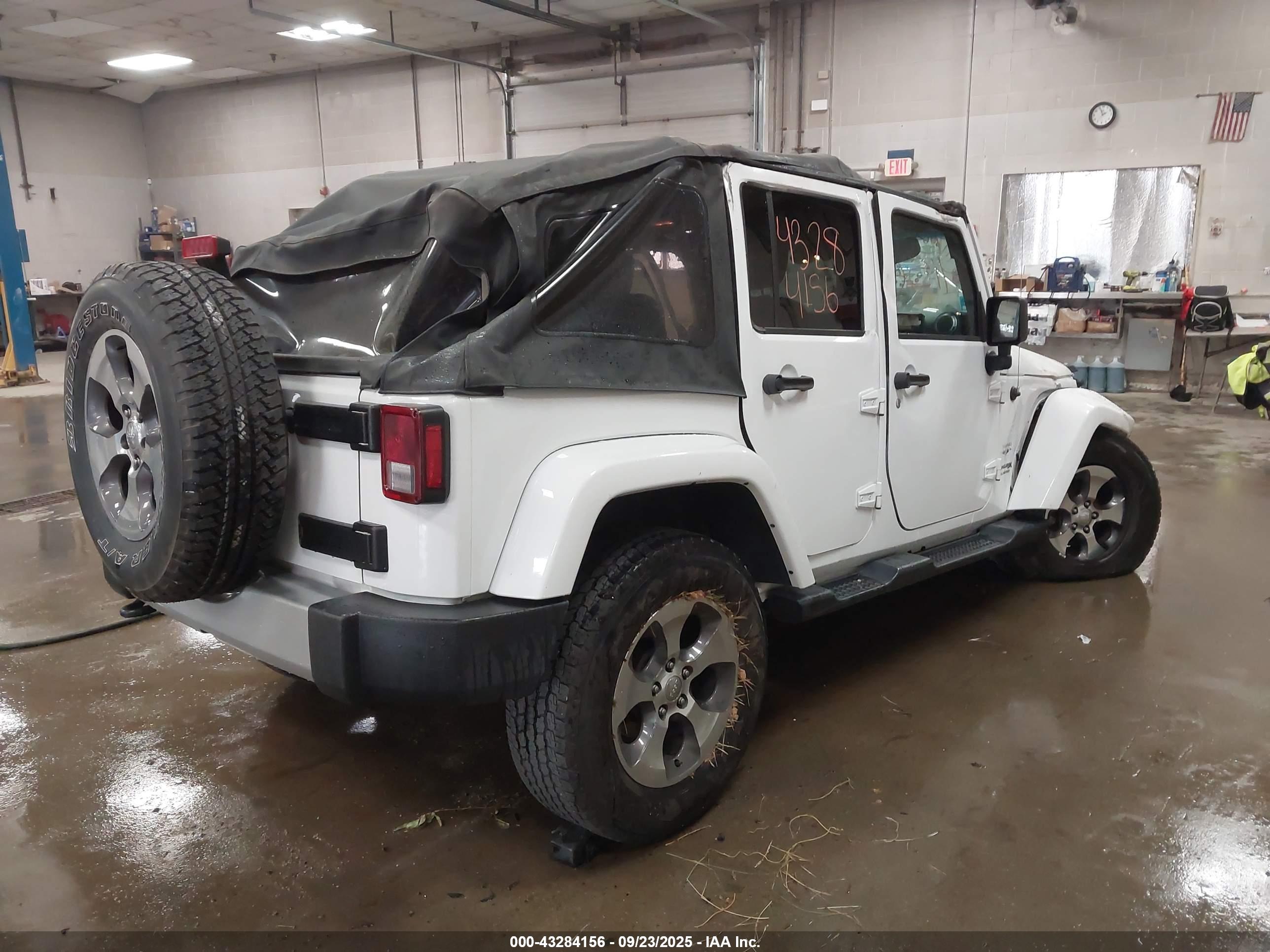 JEEP WRANGLER image 2