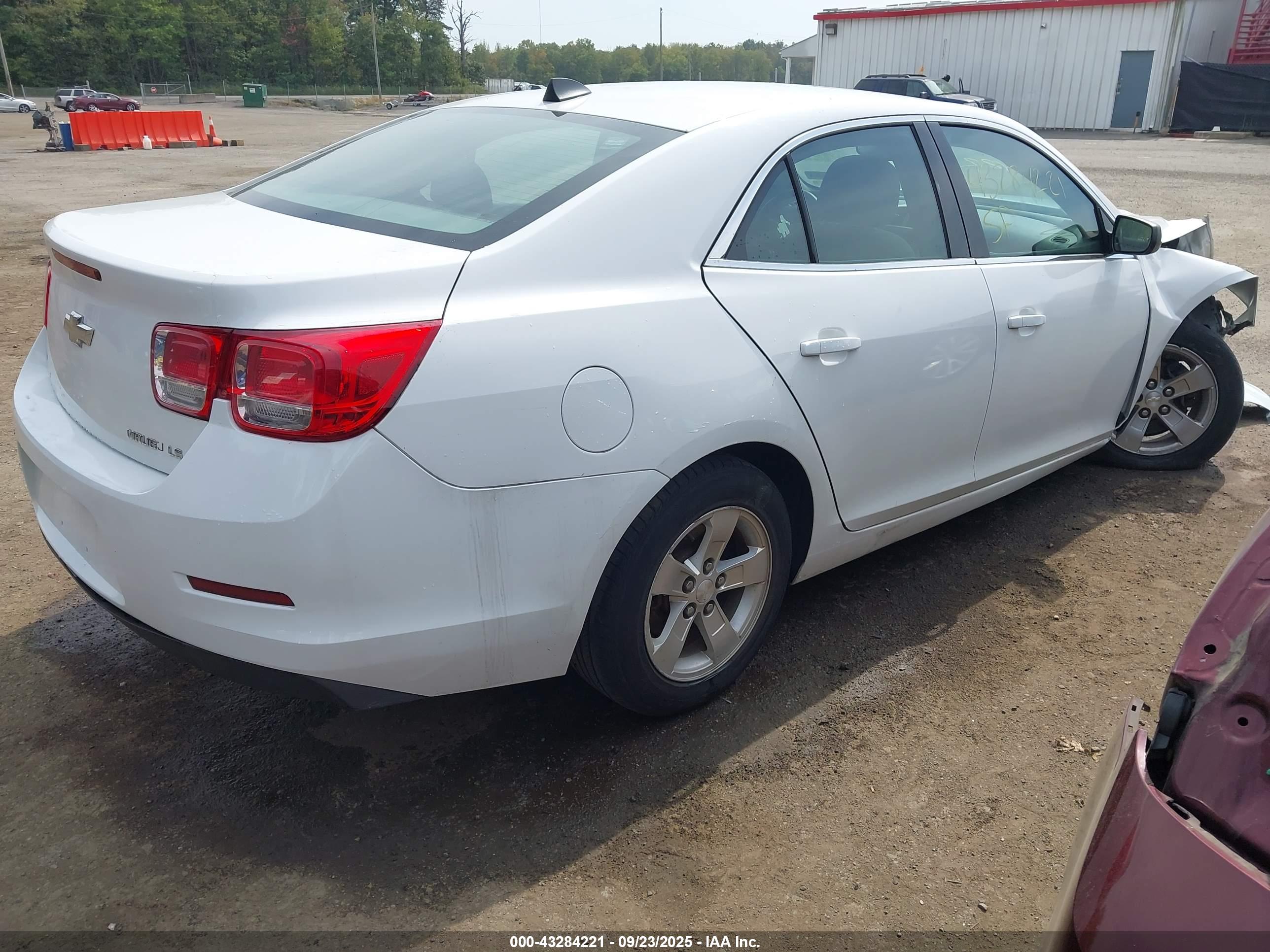 CHEVROLET MALIBU image 4