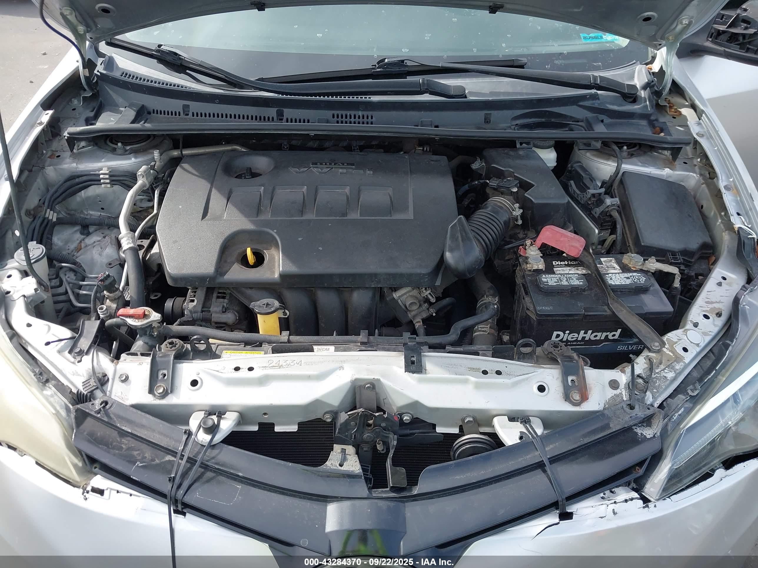 TOYOTA COROLLA image 10