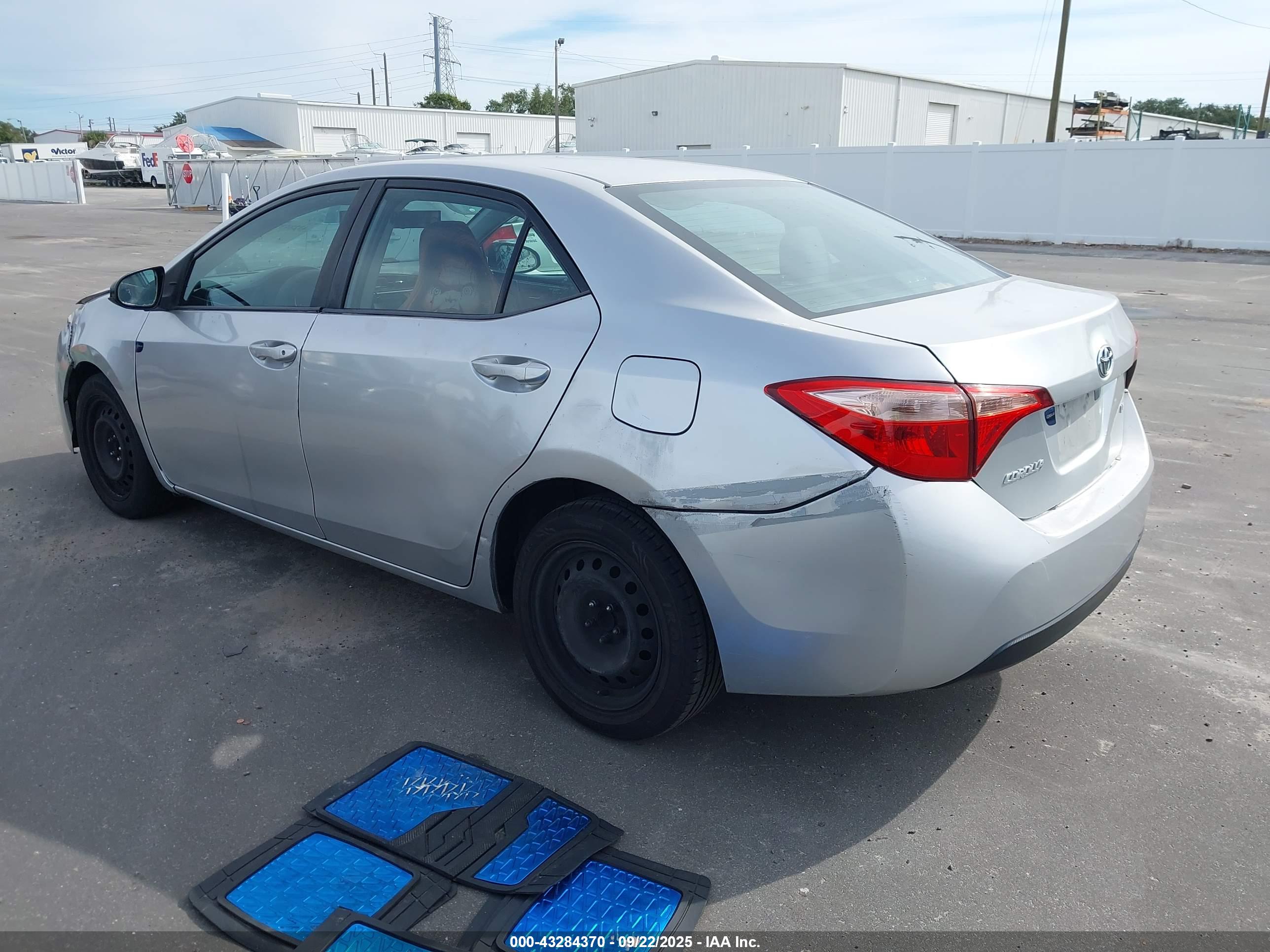 TOYOTA COROLLA image 3
