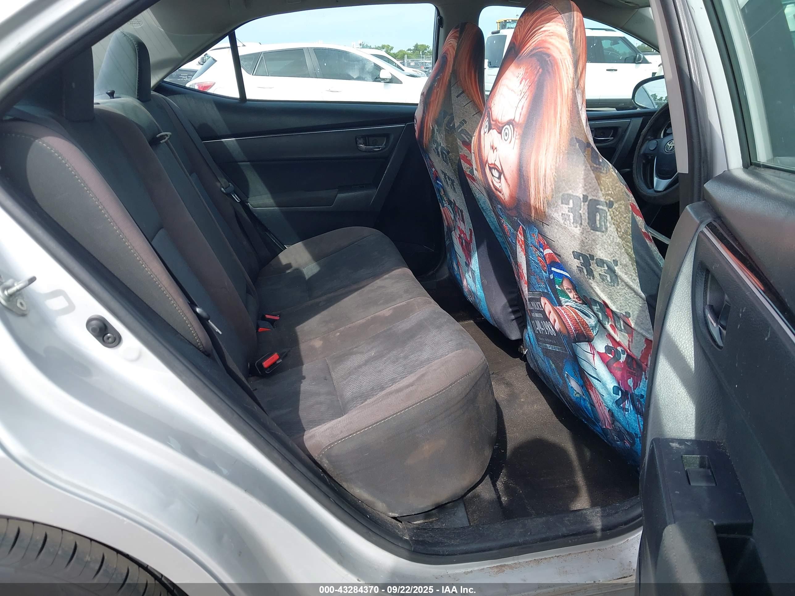 TOYOTA COROLLA image 8