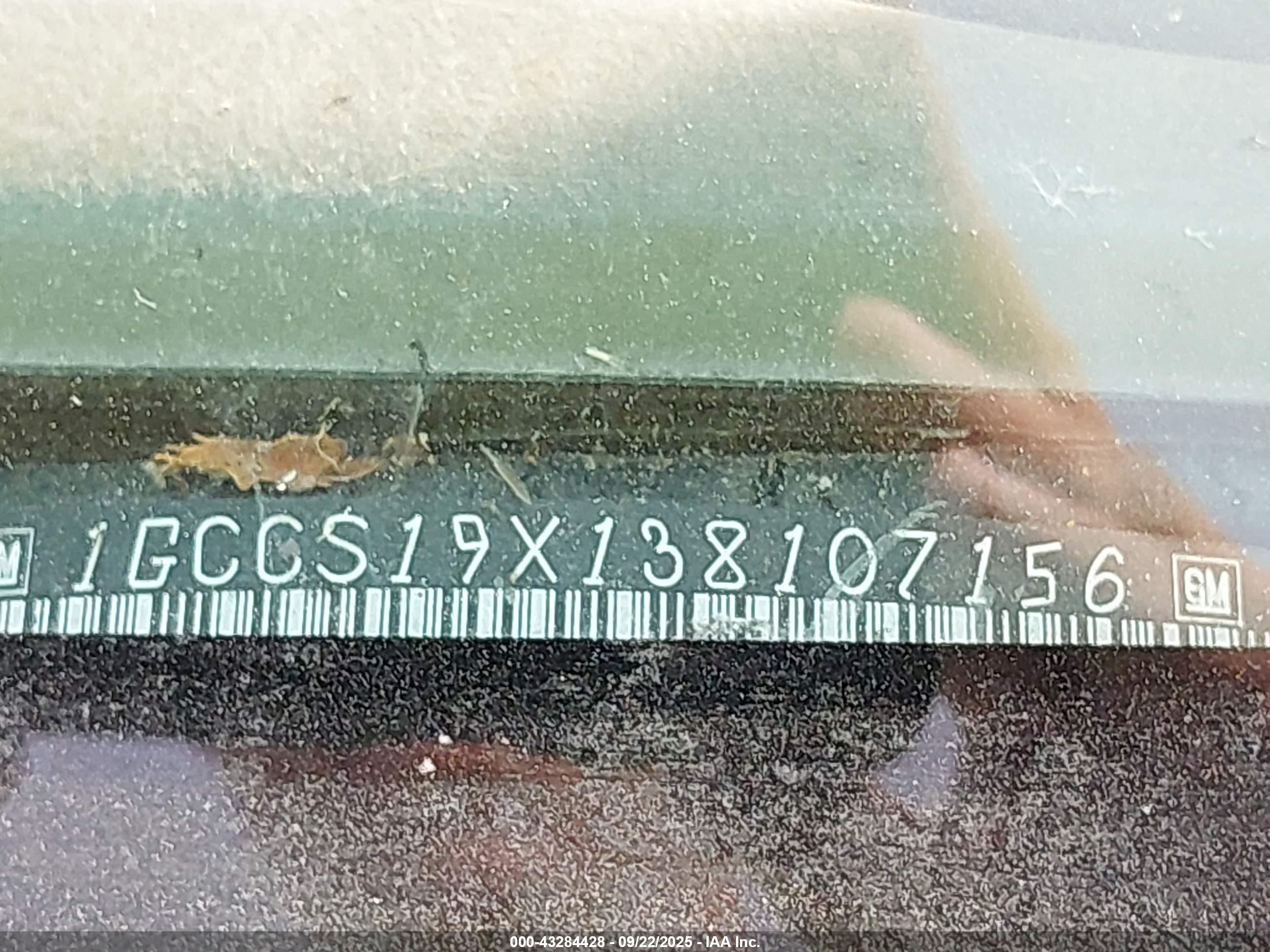 CHEVROLET S-10 image 9