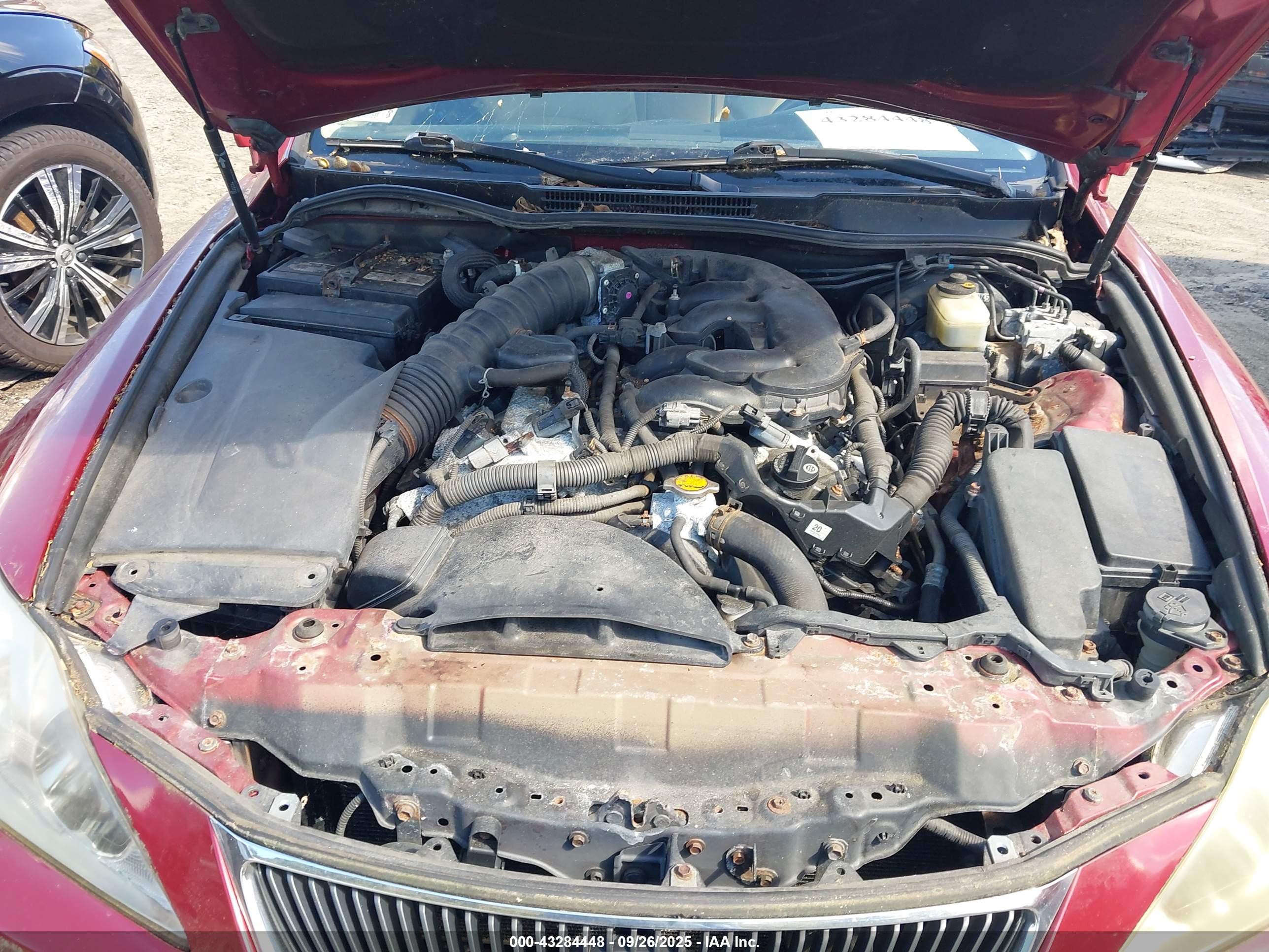 LEXUS IS image 10
