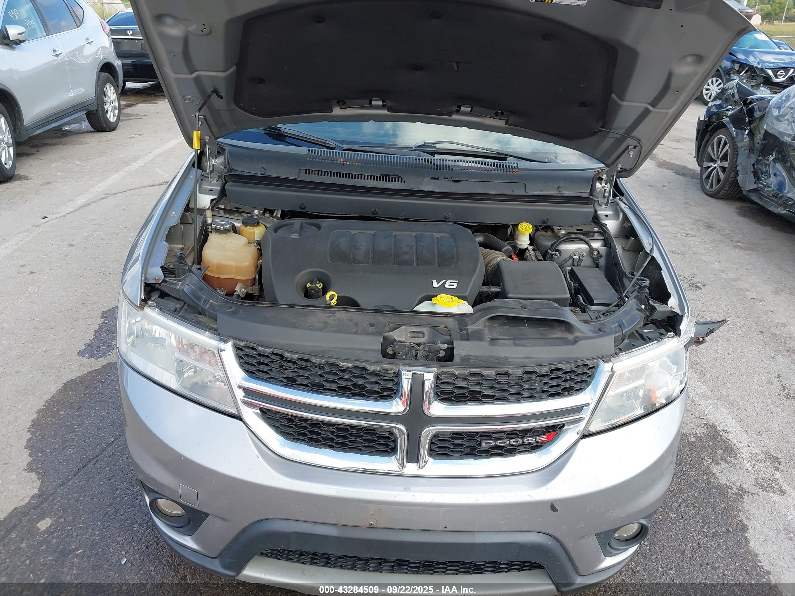 DODGE JOURNEY image 10