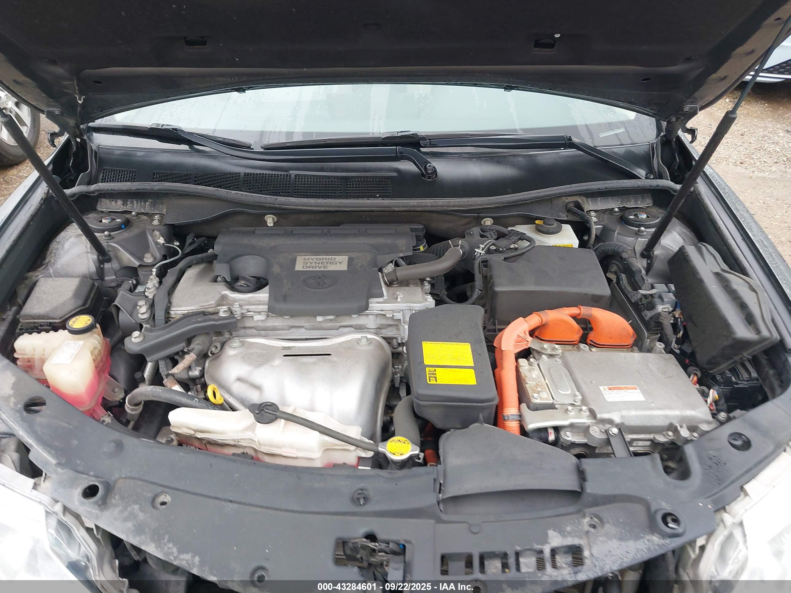 TOYOTA CAMRY image 10