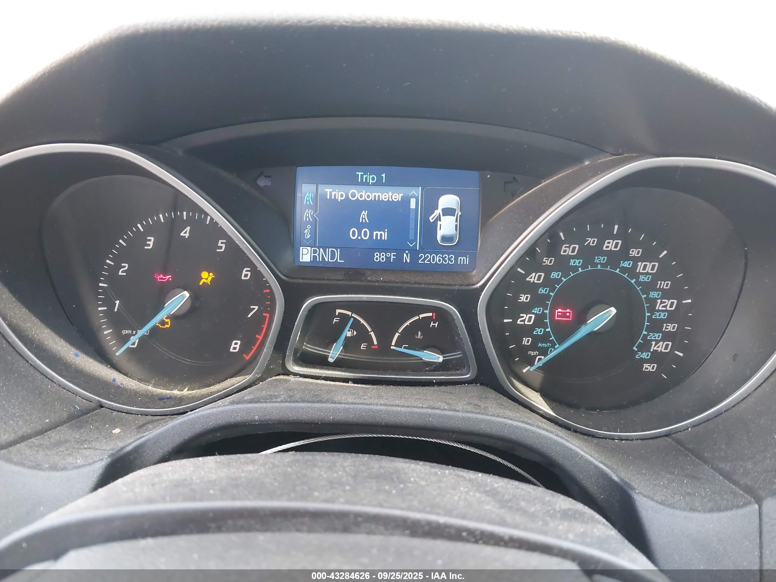 FORD FOCUS image 7