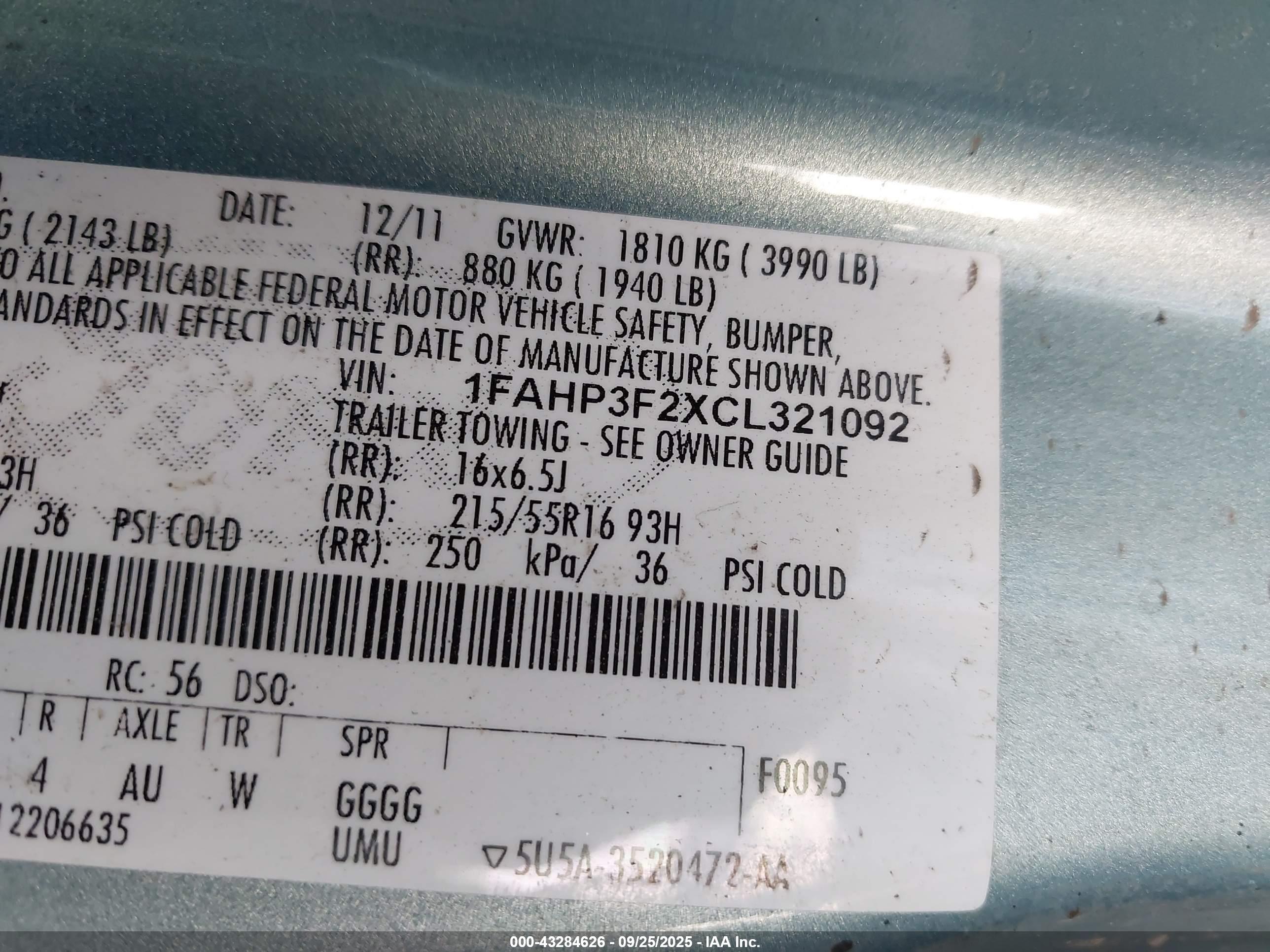FORD FOCUS image 9