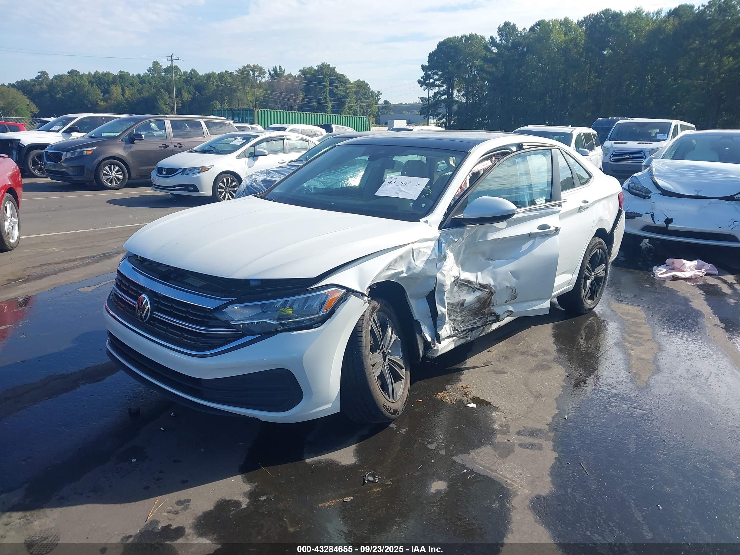 VOLKSWAGEN JETTA image 2