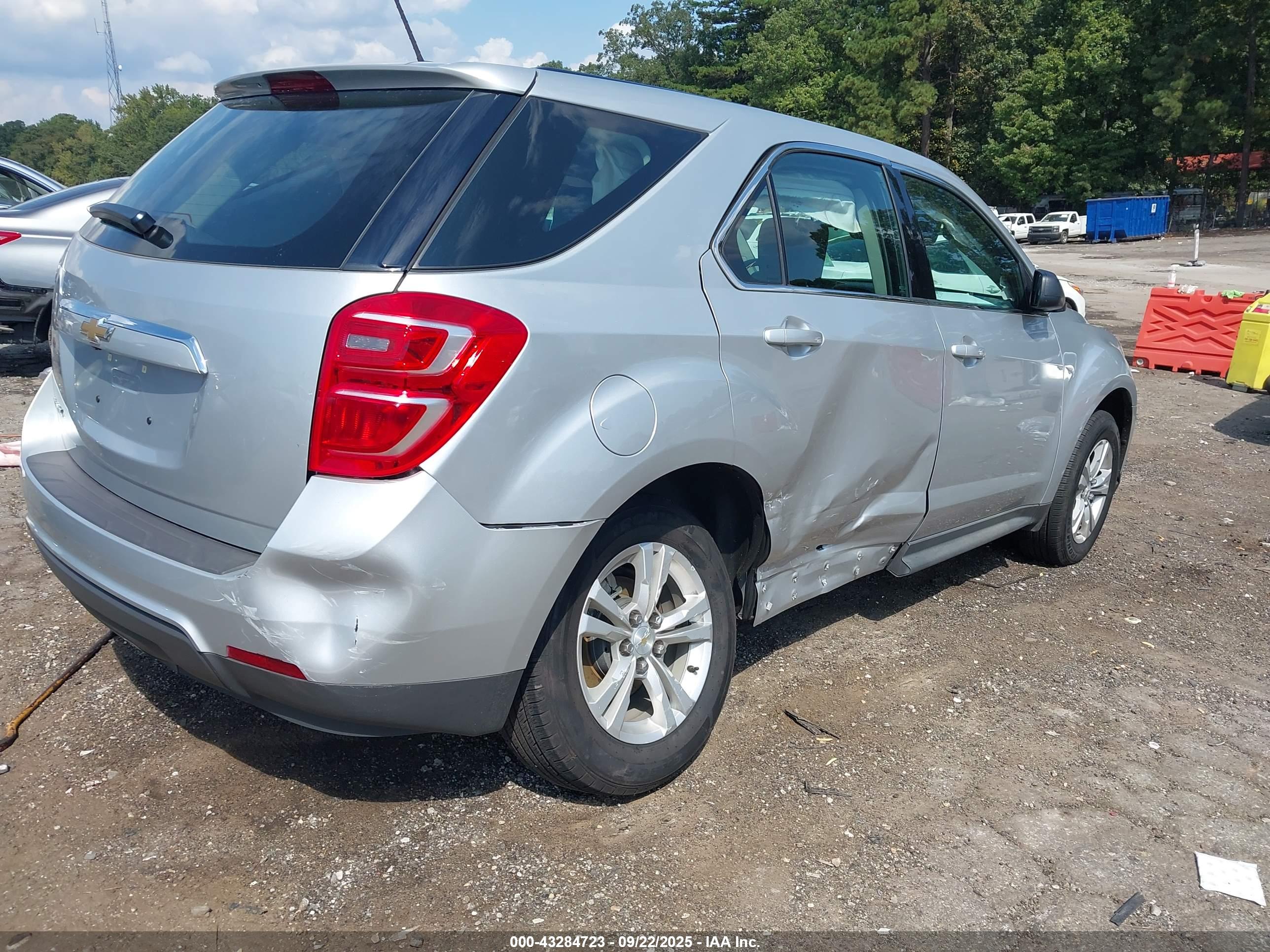 CHEVROLET EQUINOX image 6