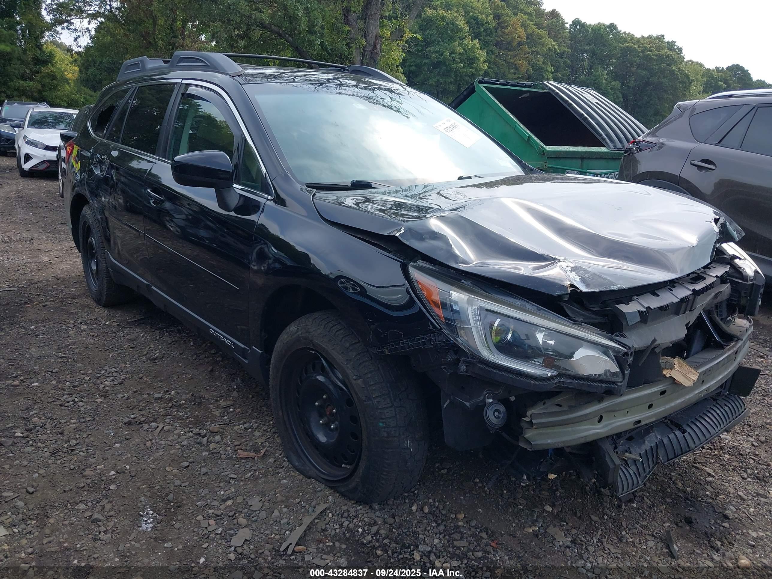 SUBARU OUTBACK image 6
