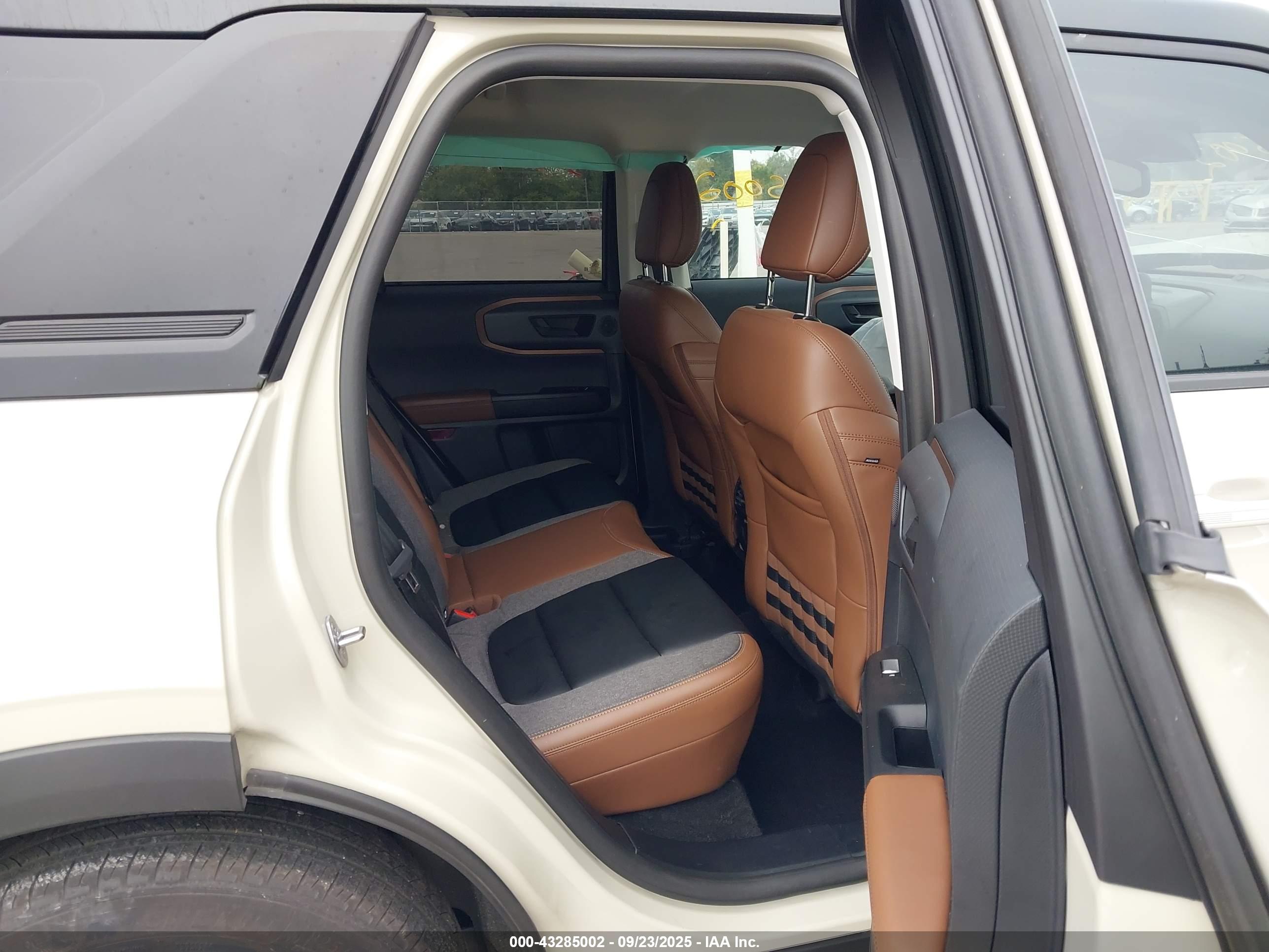 FORD BRONCO image 8