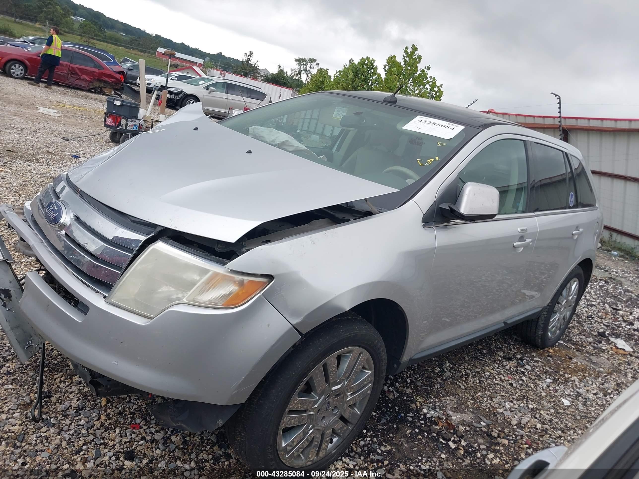 FORD EDGE image 2