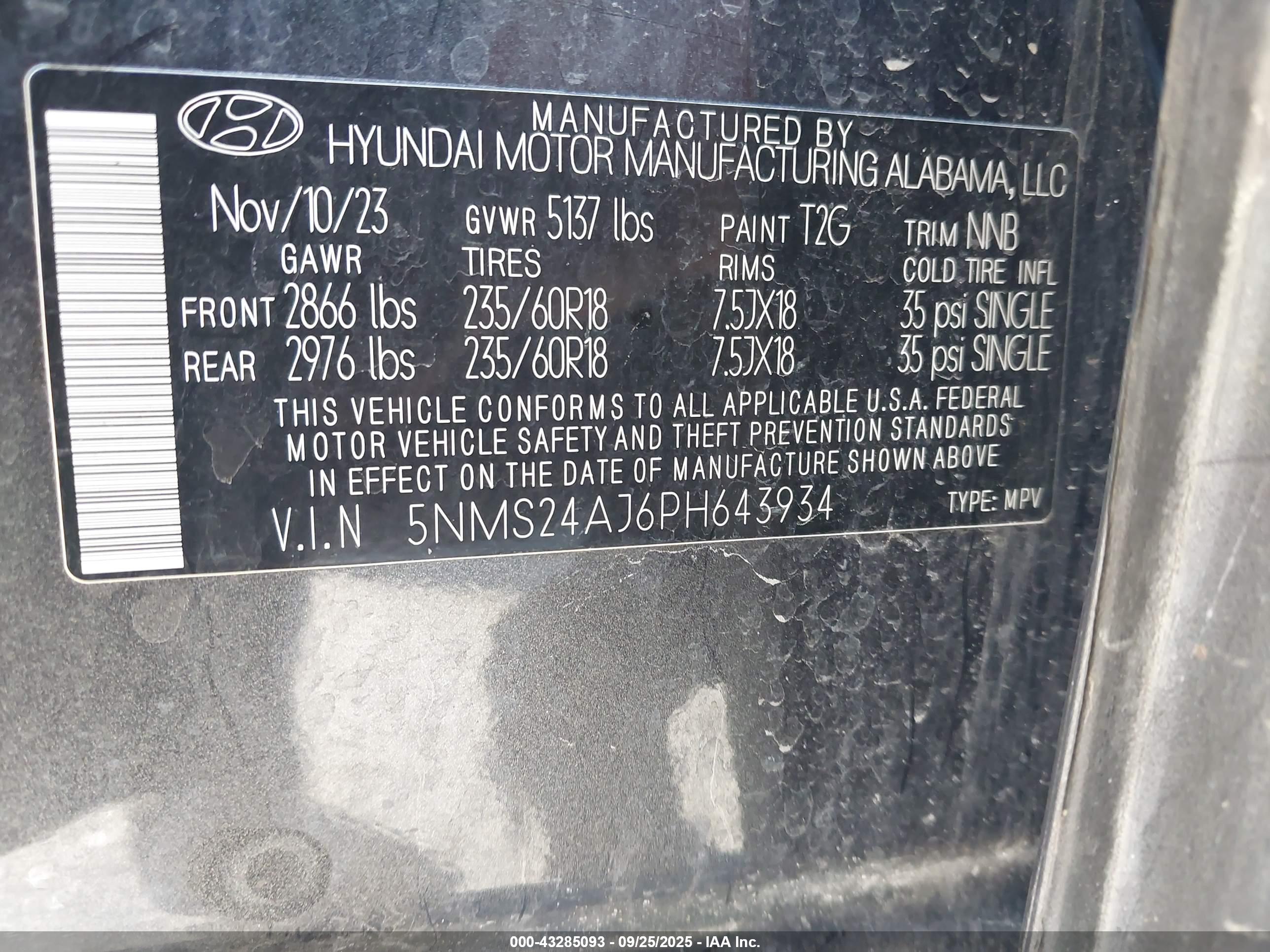 HYUNDAI SANTA image 9