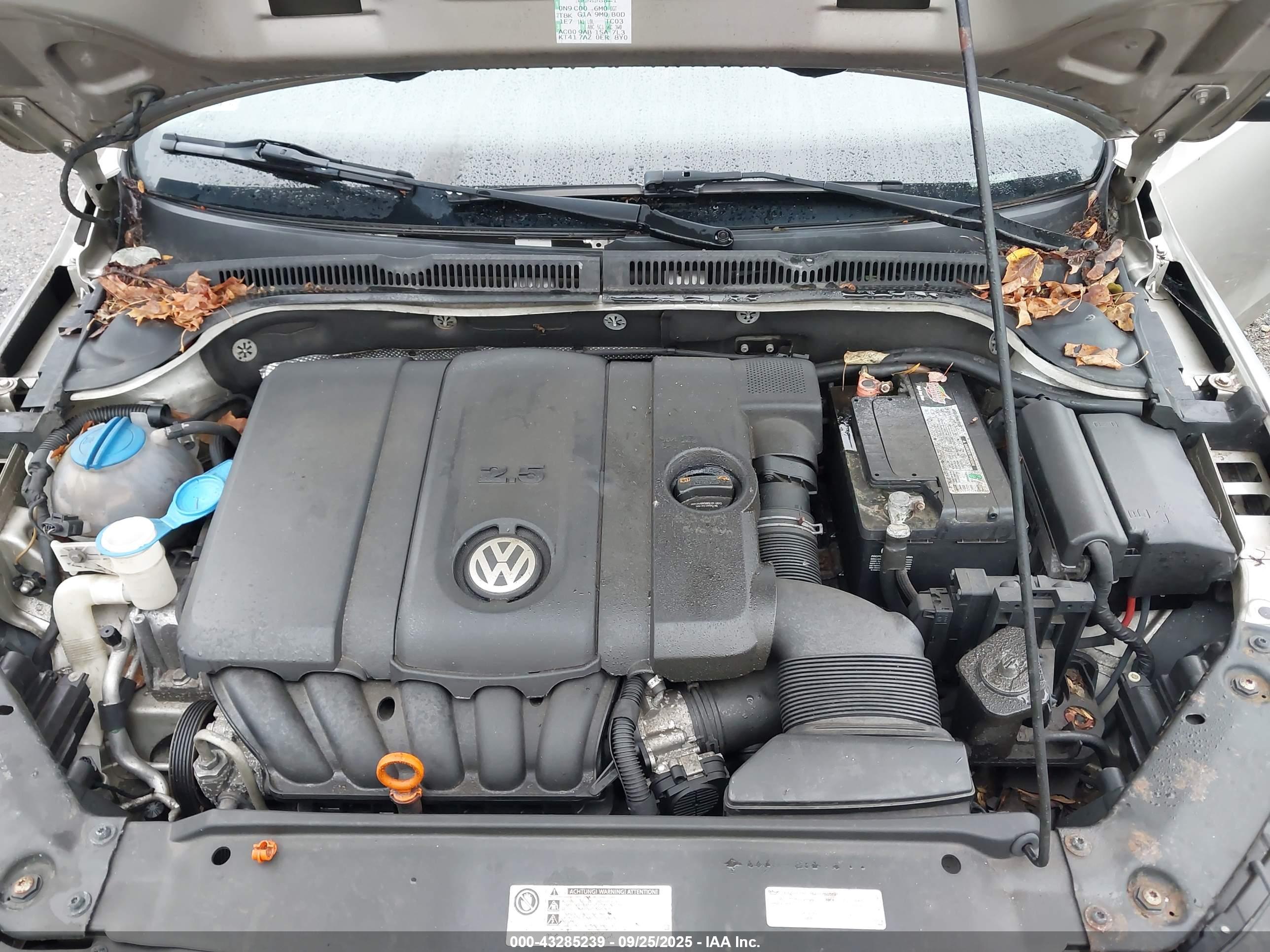 VOLKSWAGEN JETTA image 10