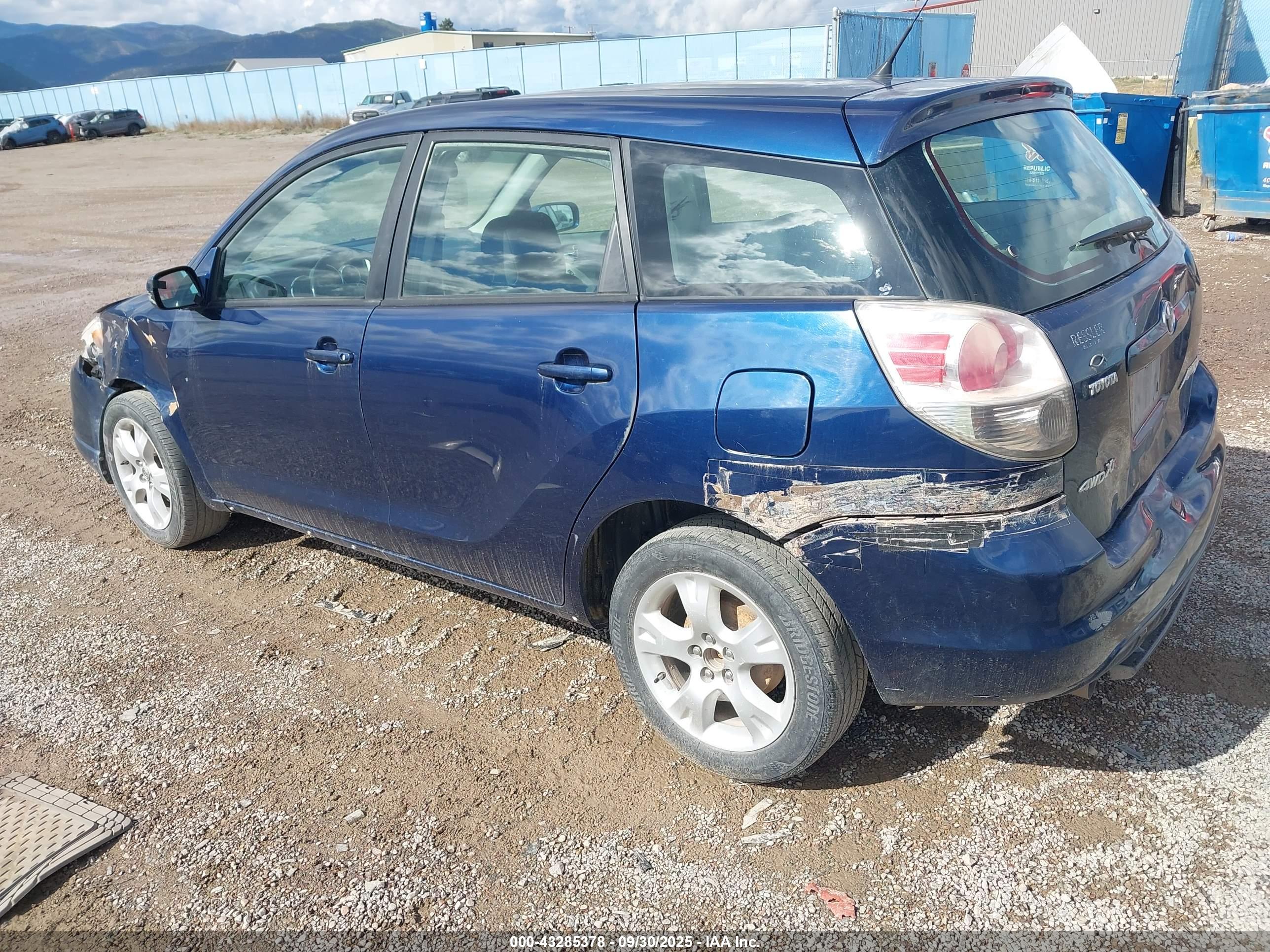 TOYOTA MATRIX image 3