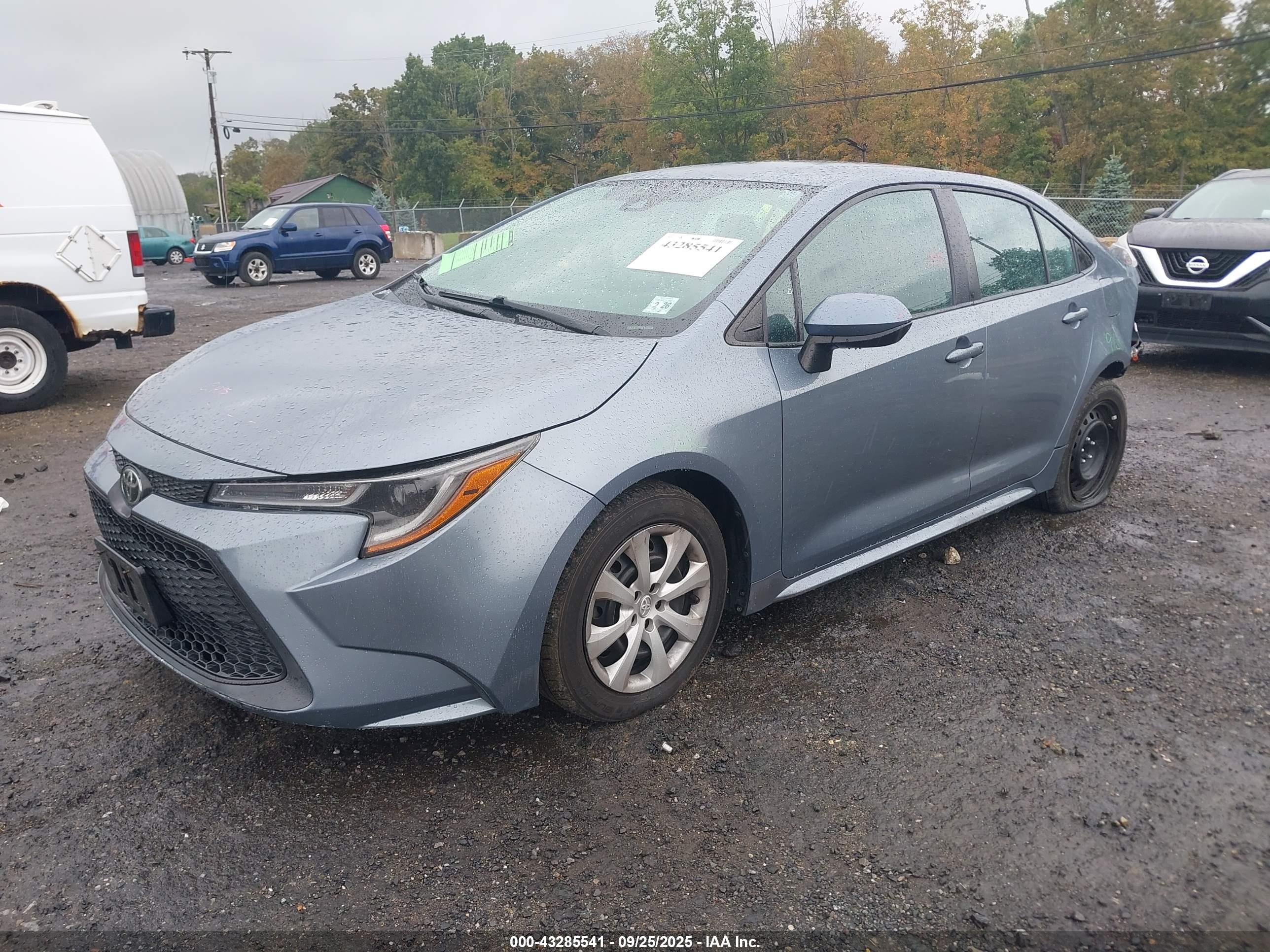 TOYOTA COROLLA image 2