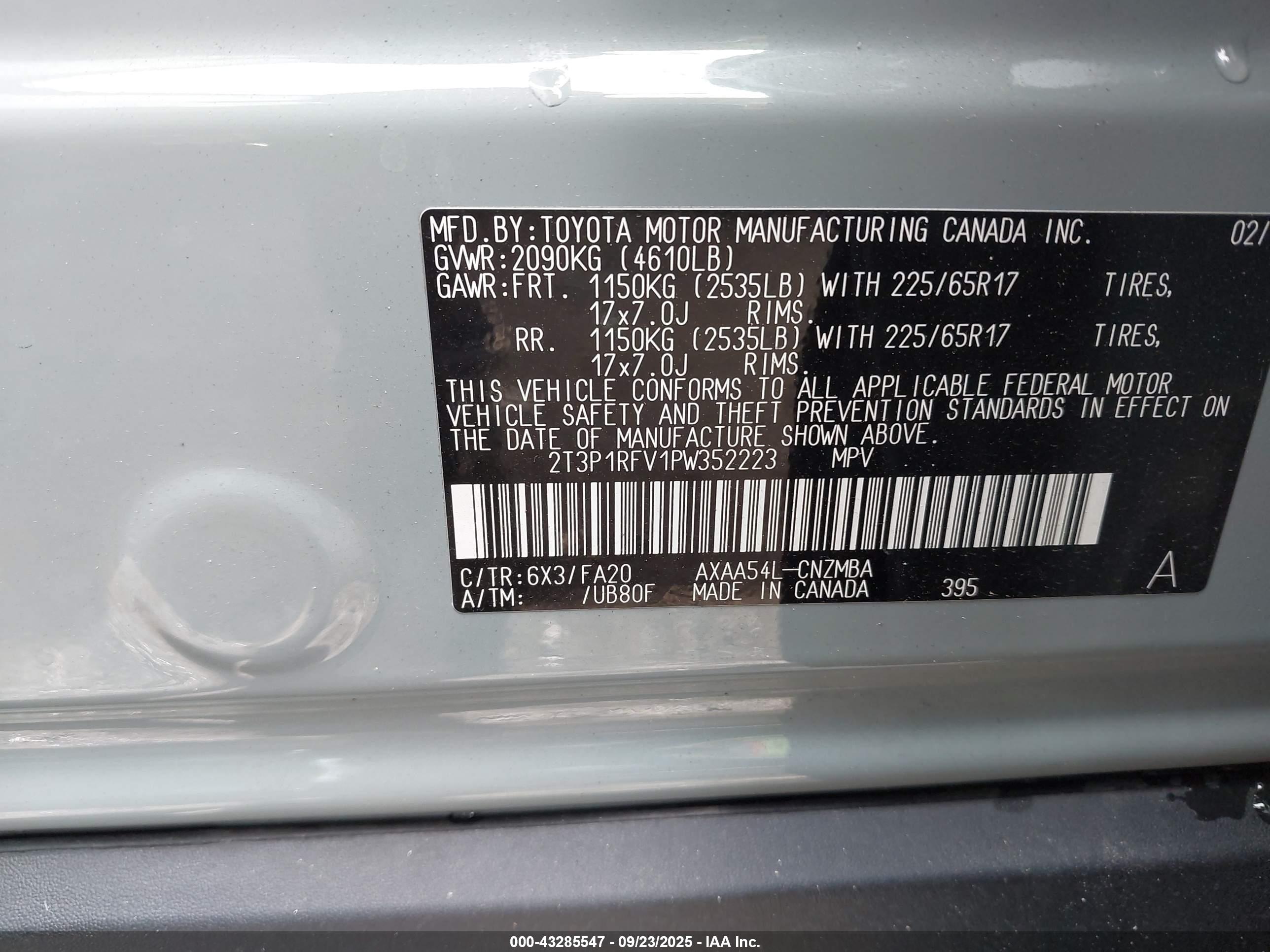 TOYOTA RAV4 image 9