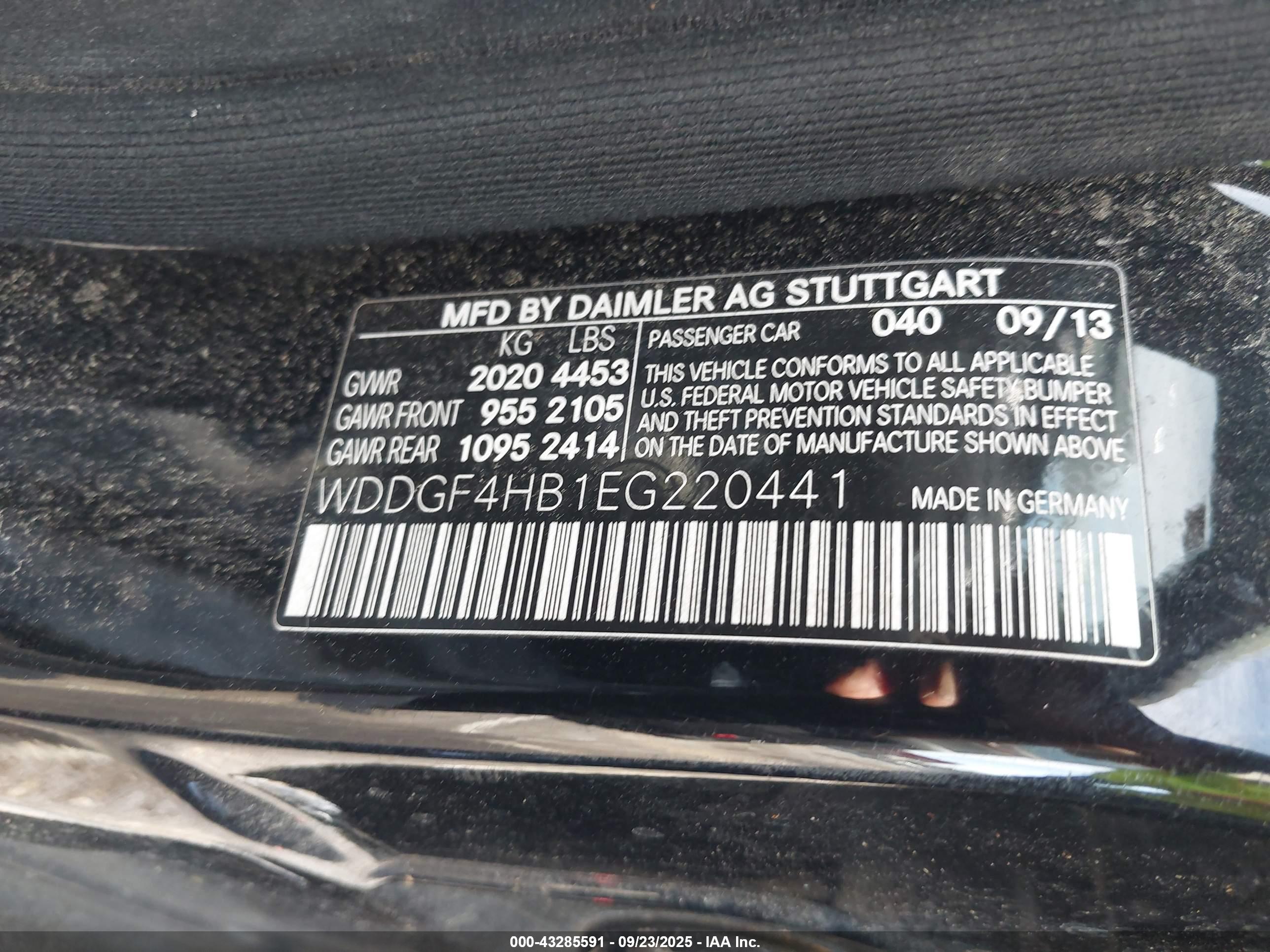 MERCEDES-BENZ C image 9