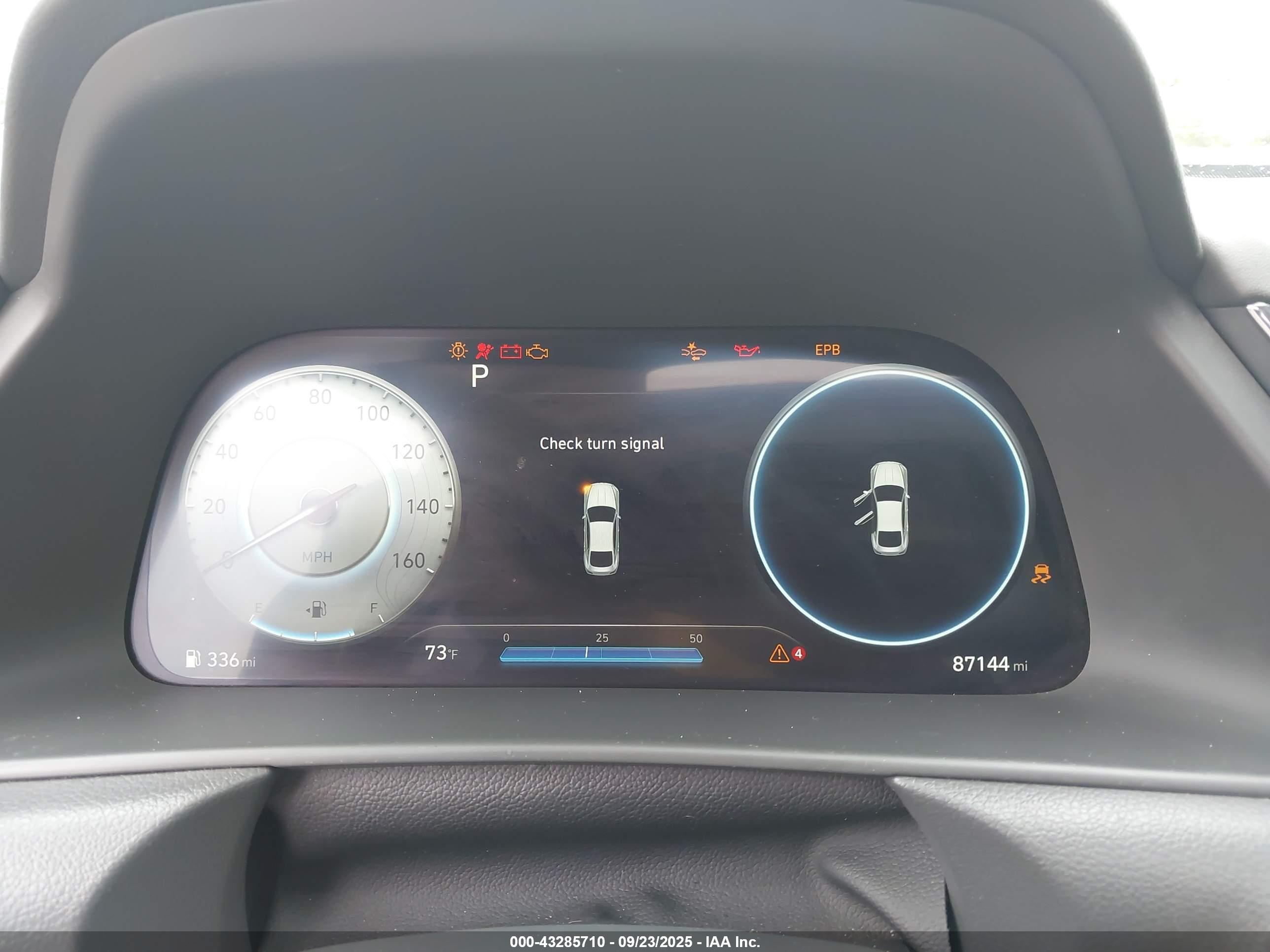 HYUNDAI SONATA image 7
