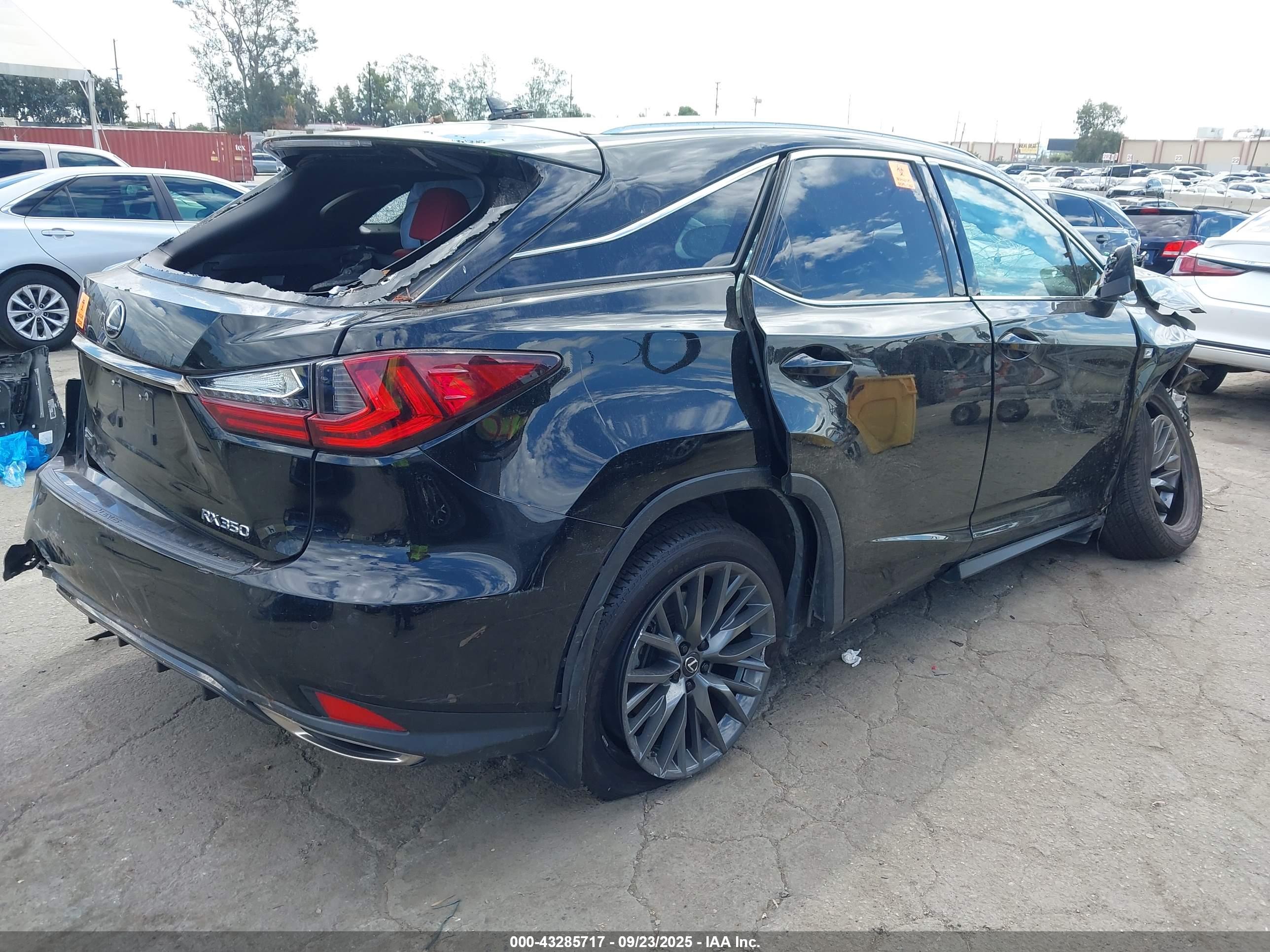 LEXUS RX image 4