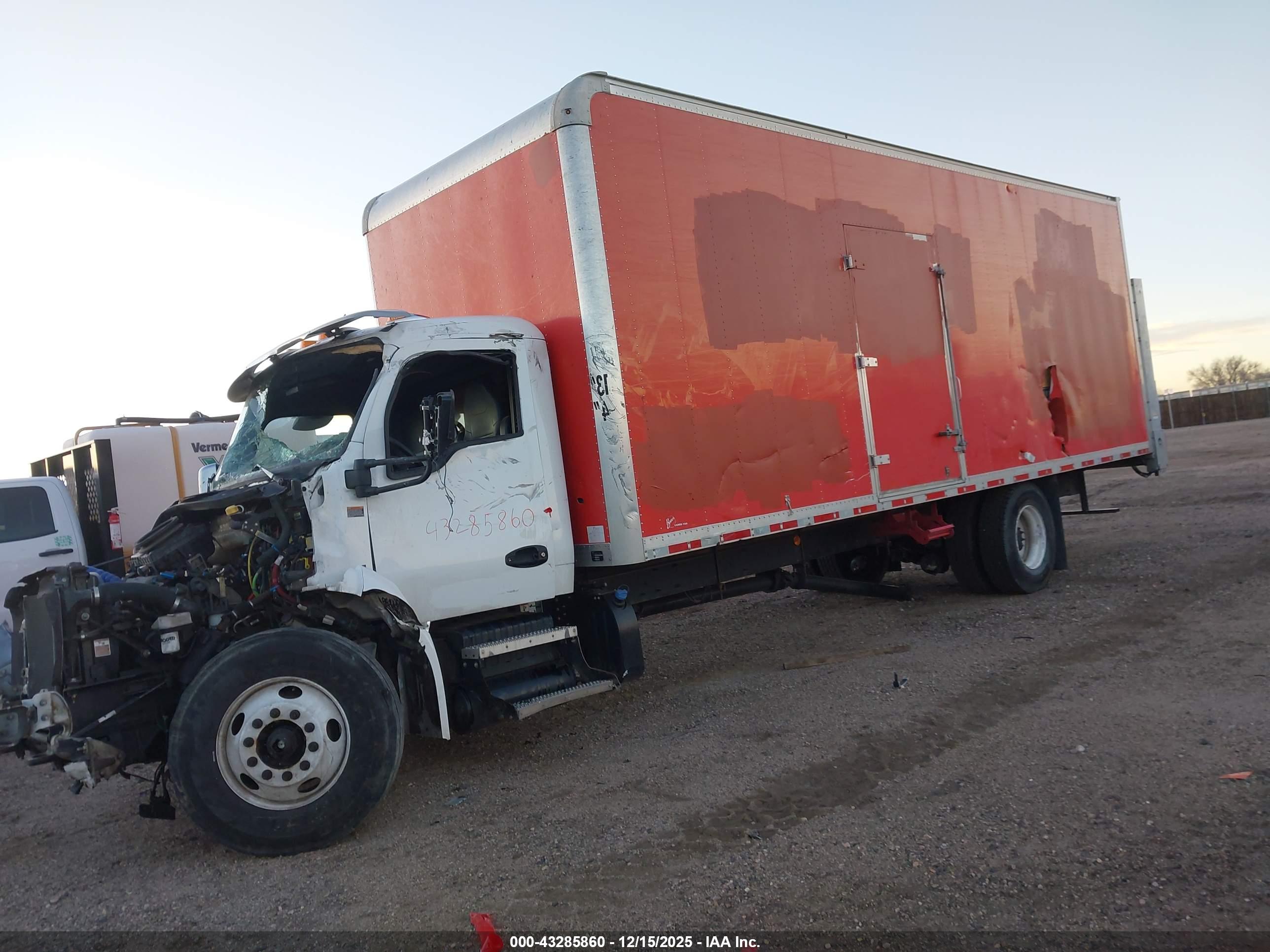 KENWORTH T280 image 2