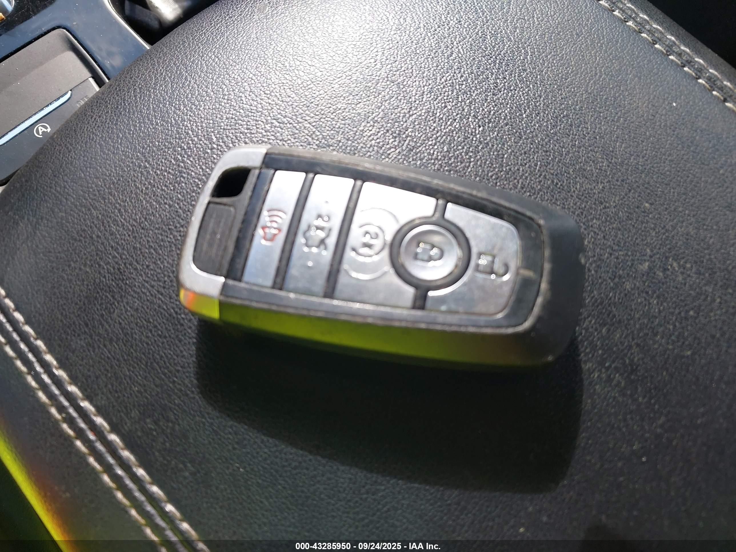 FORD EDGE image 11