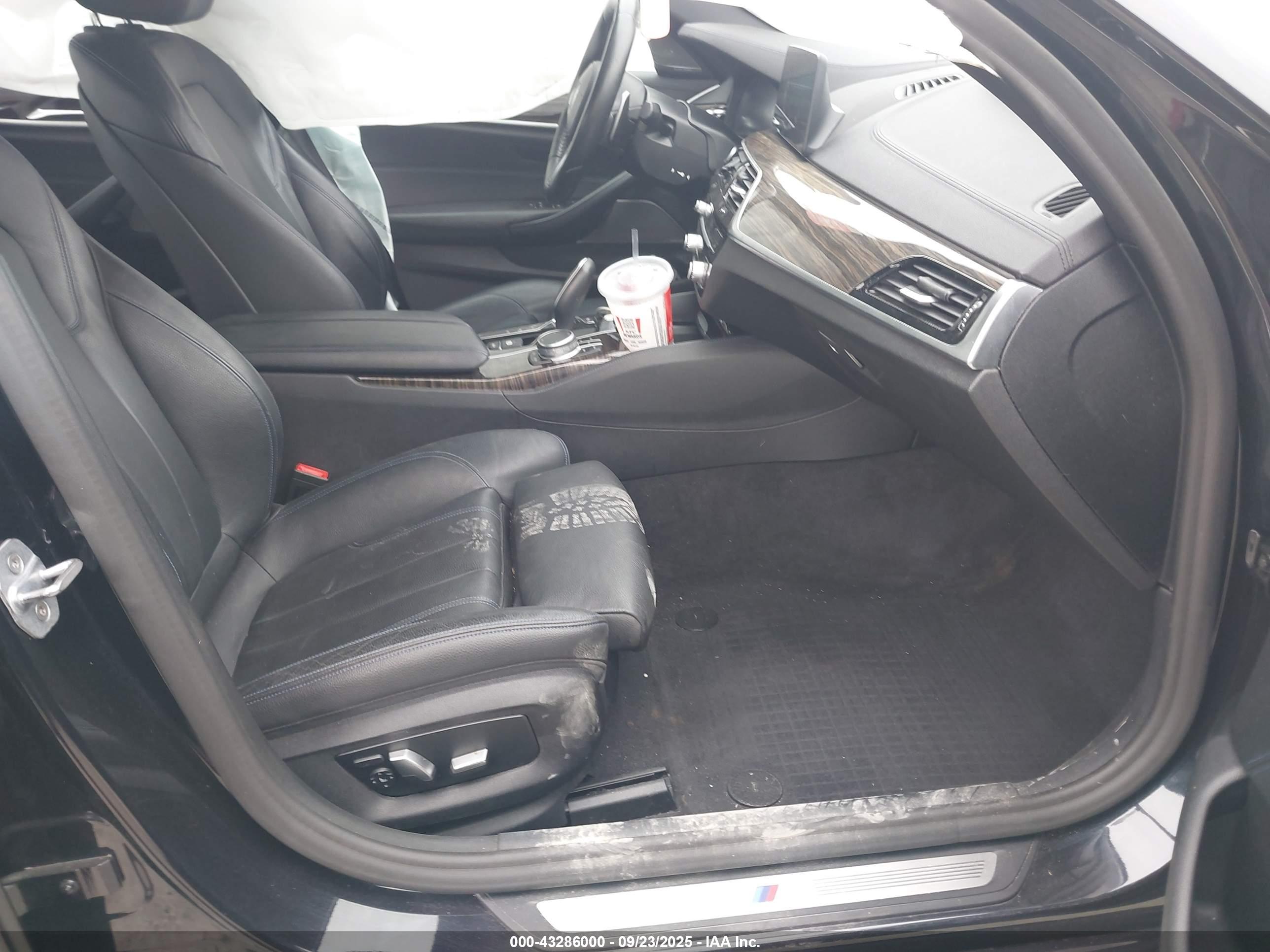 BMW 530E image 5