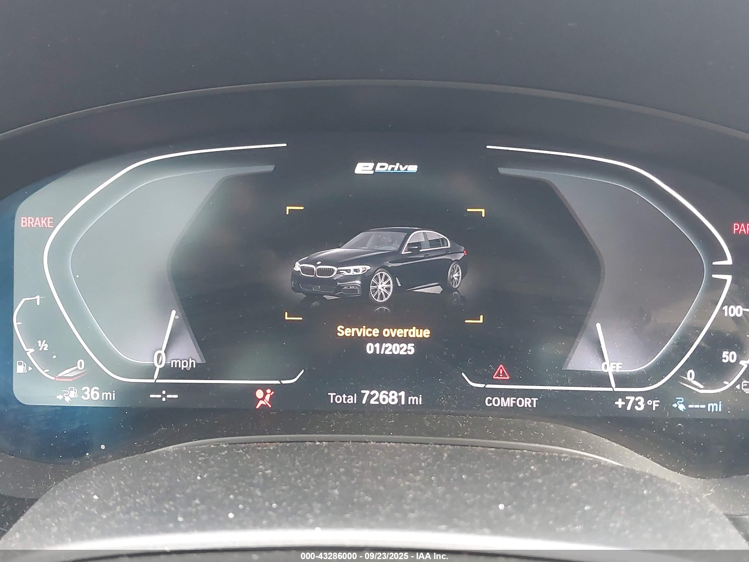 BMW 530E image 7