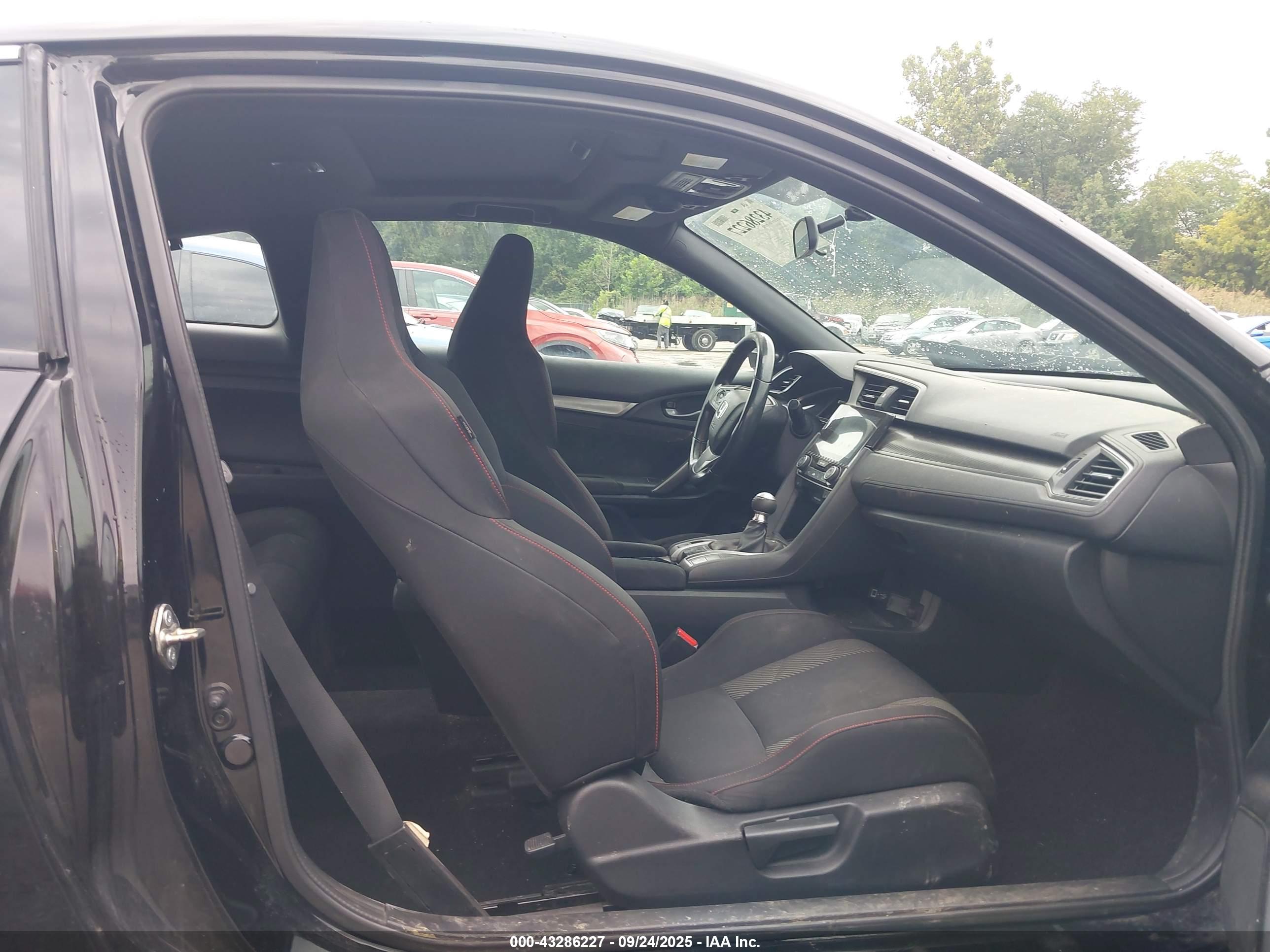 HONDA CIVIC image 5