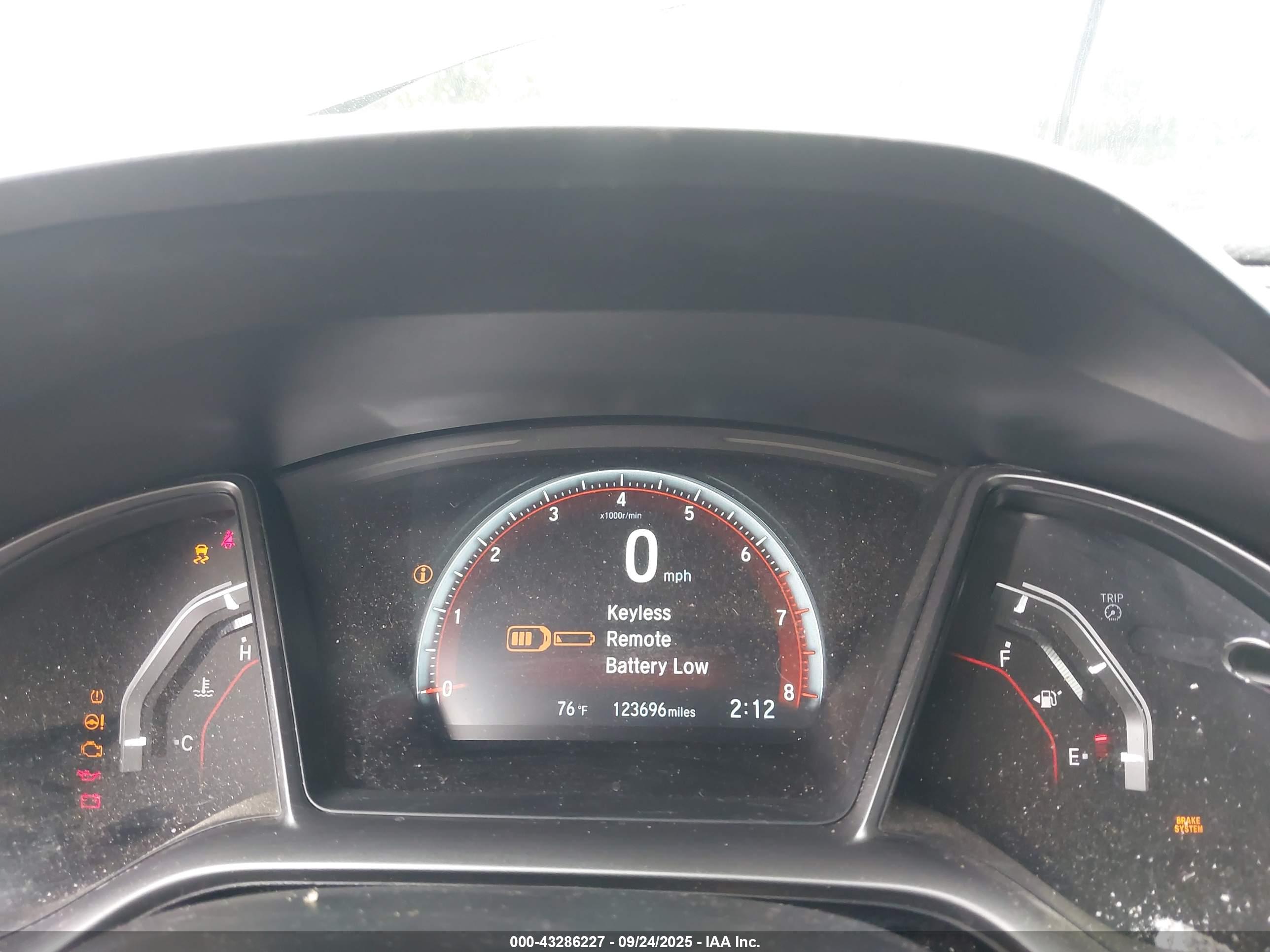 HONDA CIVIC image 7
