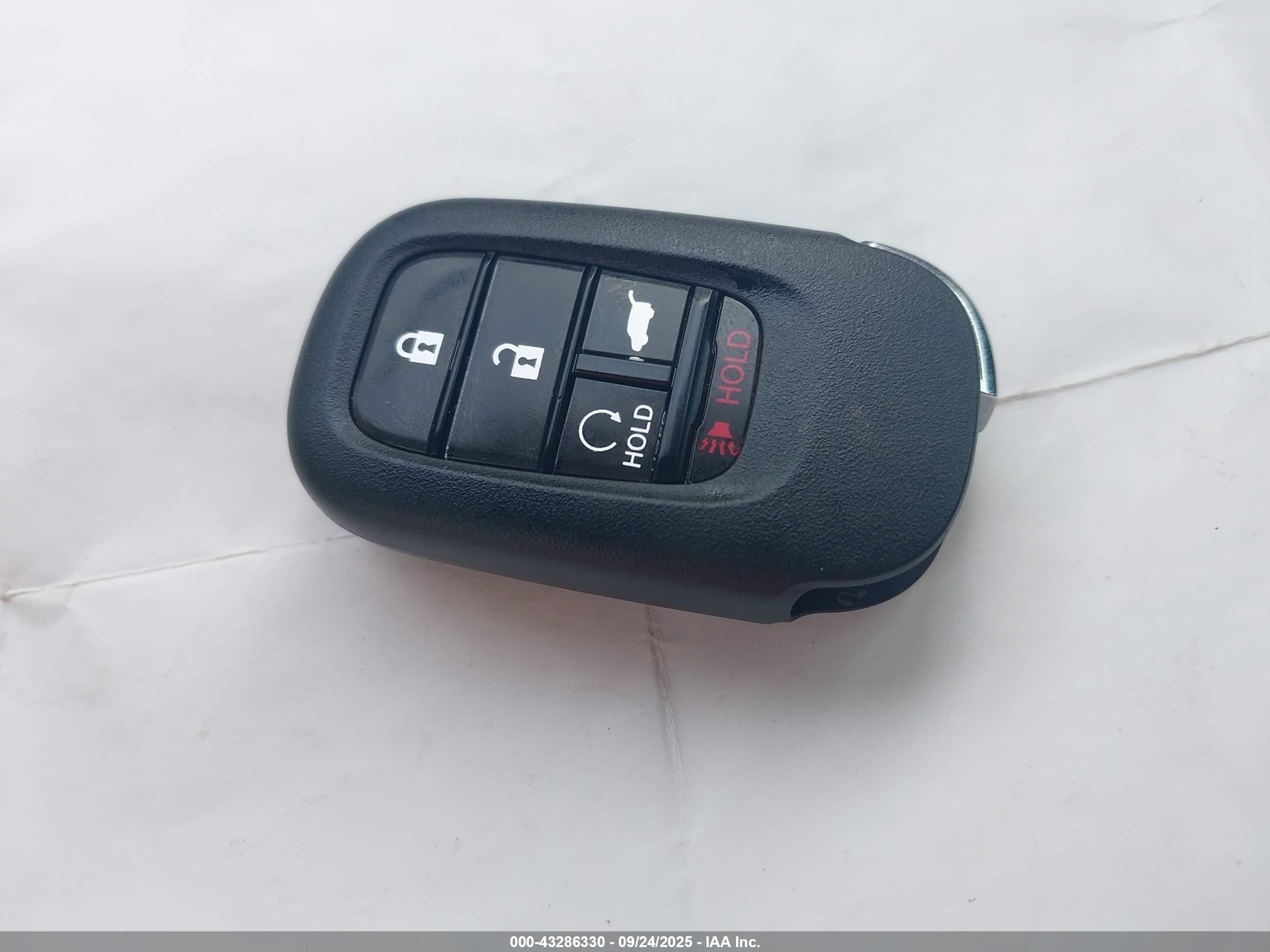 HONDA CR-V image 11