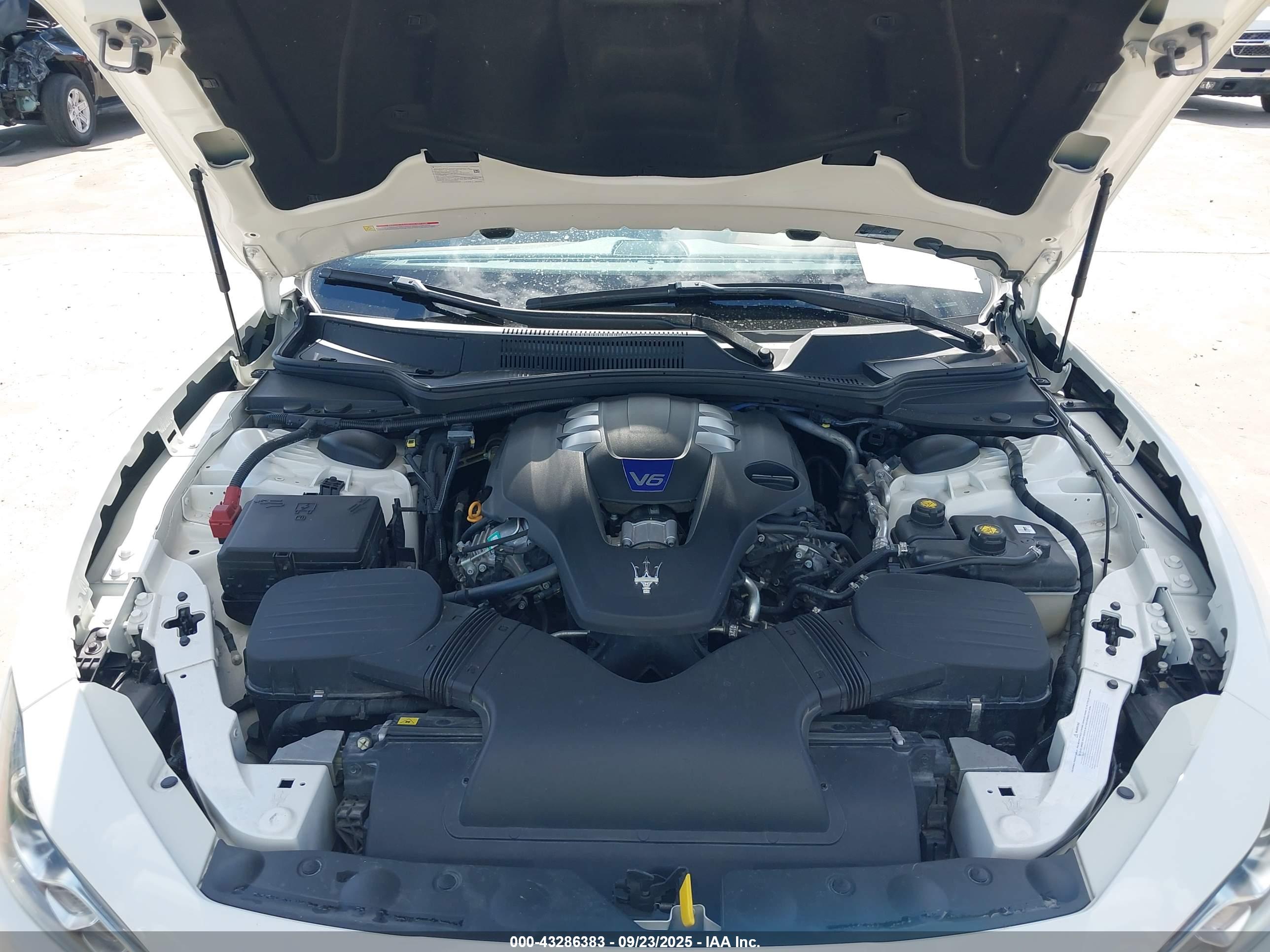 MASERATI GHIBLI image 10