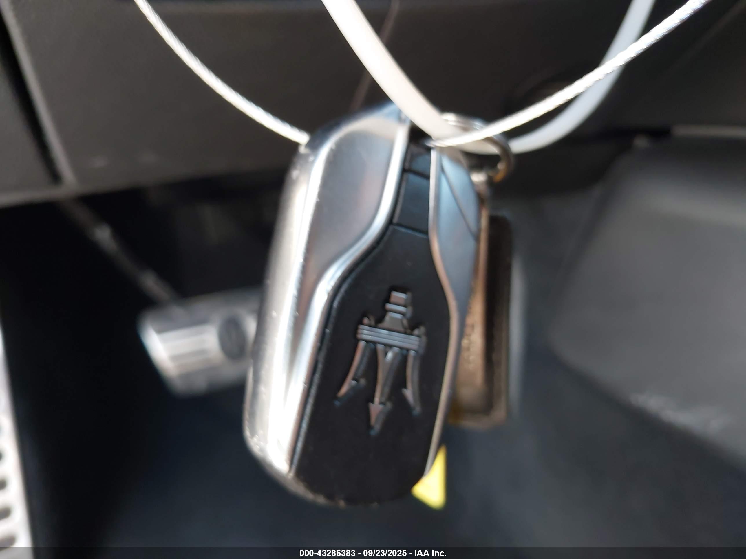 MASERATI GHIBLI image 11