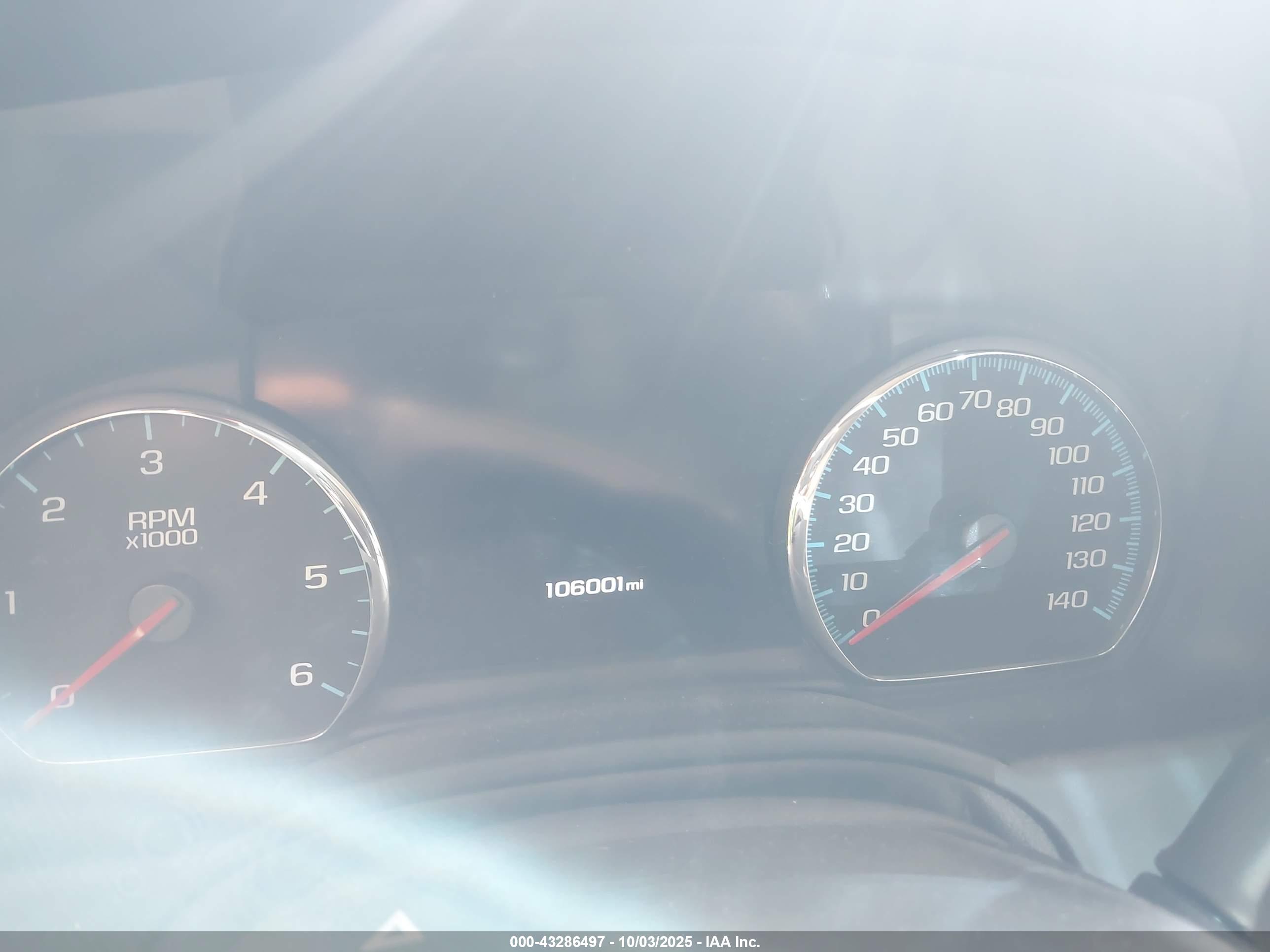GMC YUKON image 7