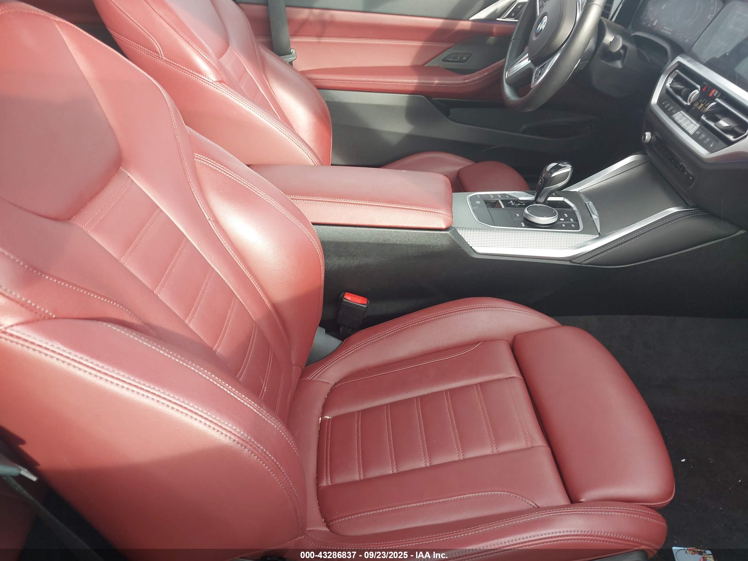 BMW M440I image 5
