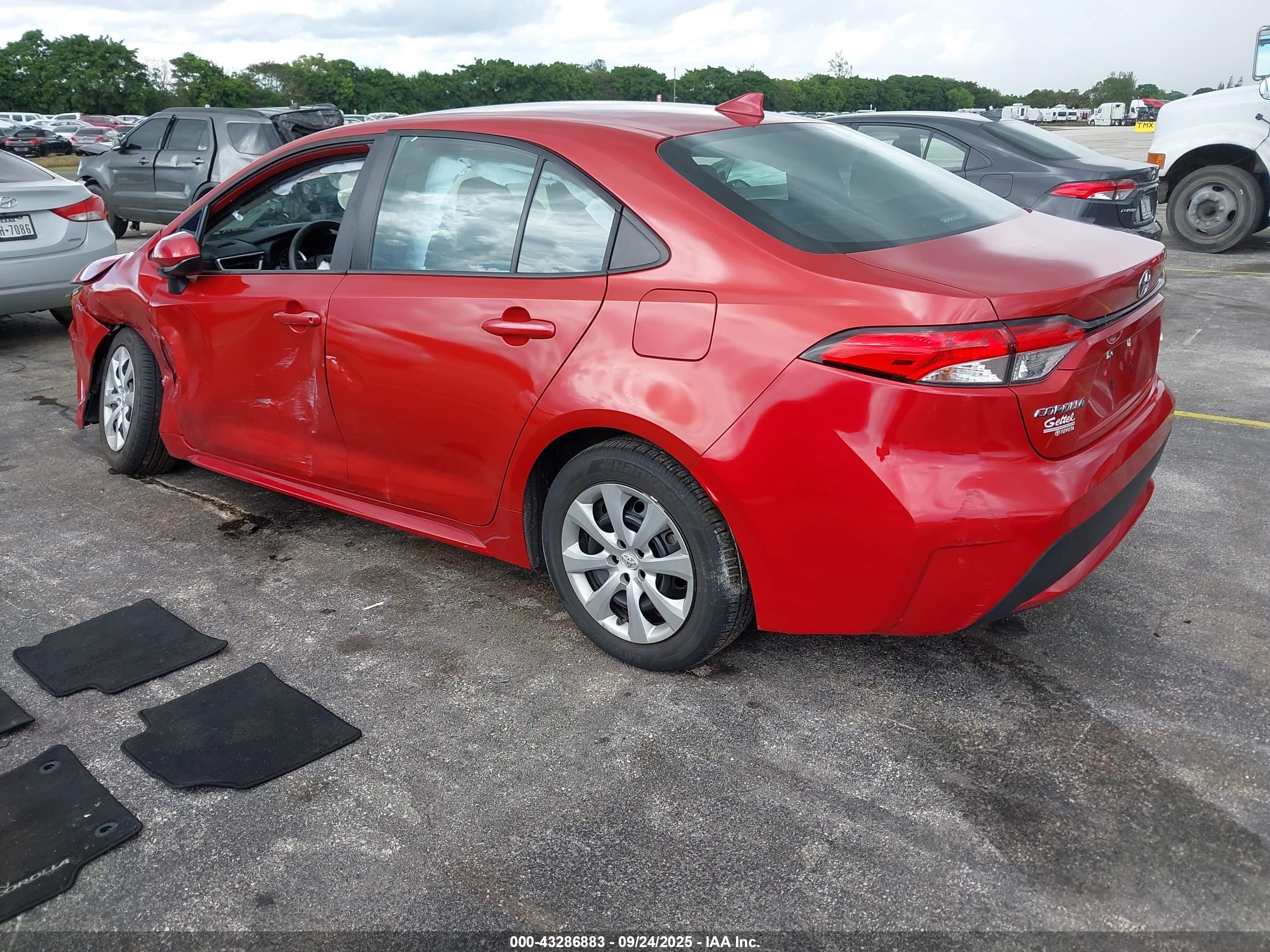 TOYOTA COROLLA image 3