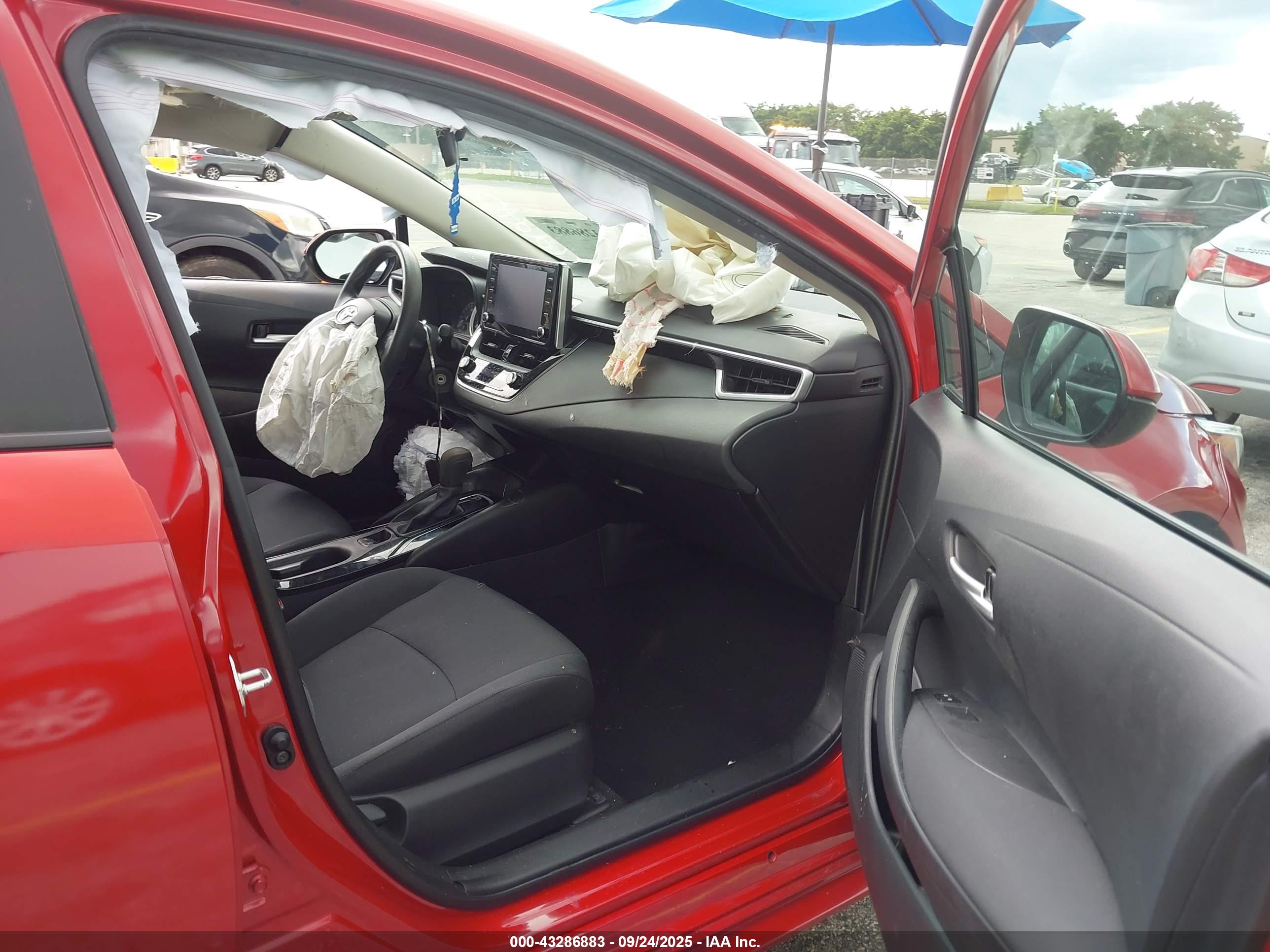 TOYOTA COROLLA image 5