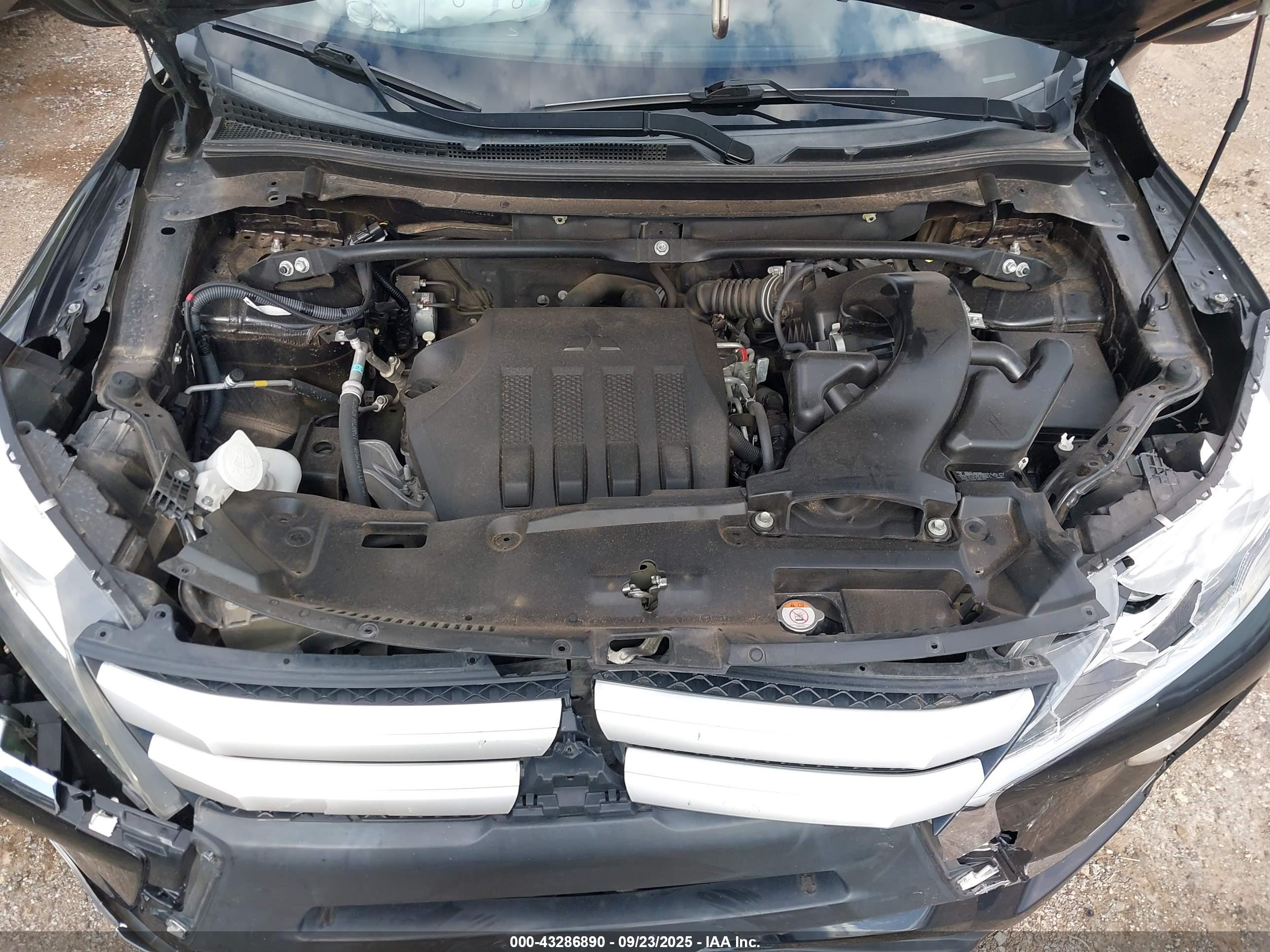 MITSUBISHI ECLIPSE image 10