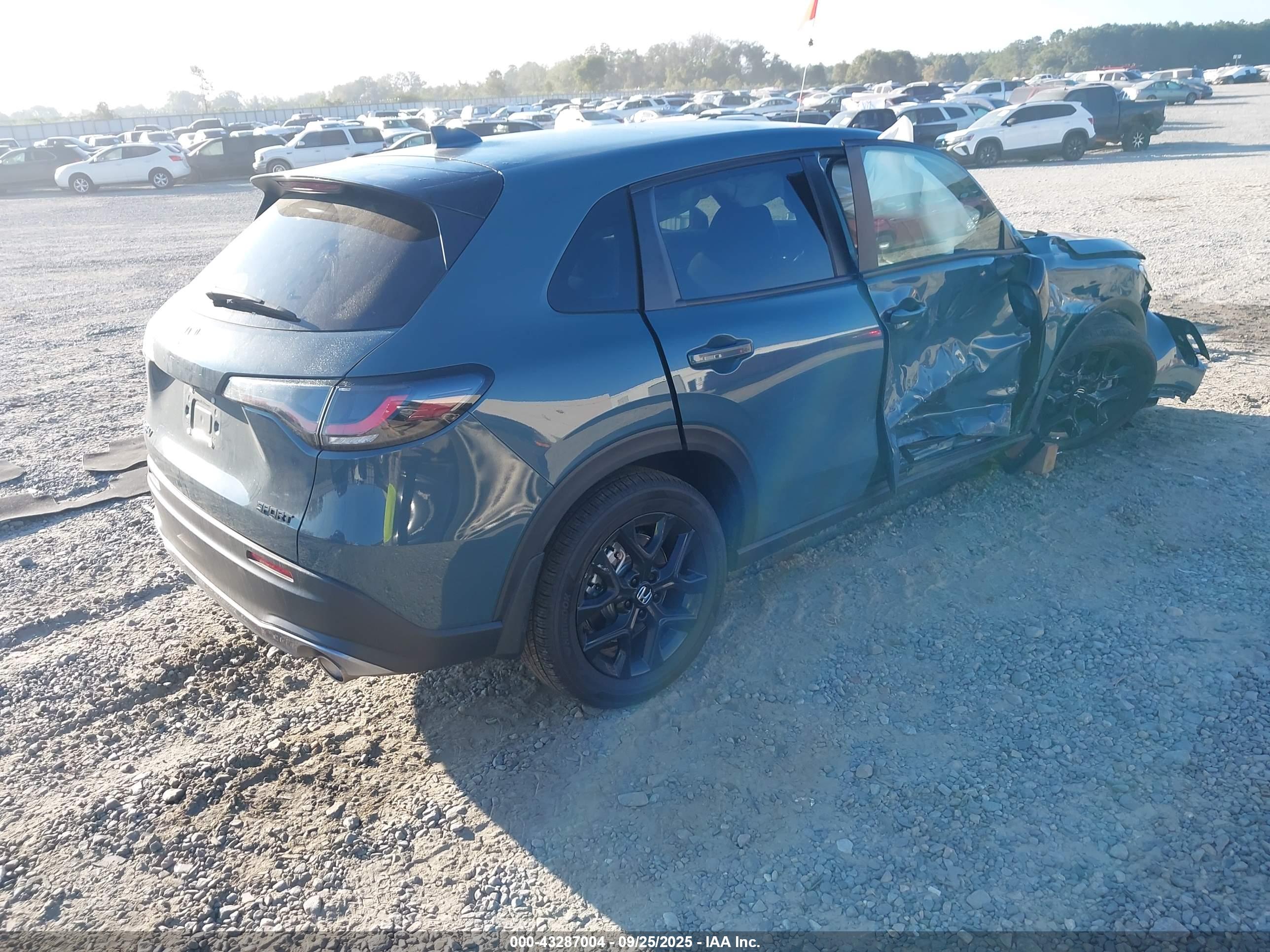 HONDA HR-V image 4