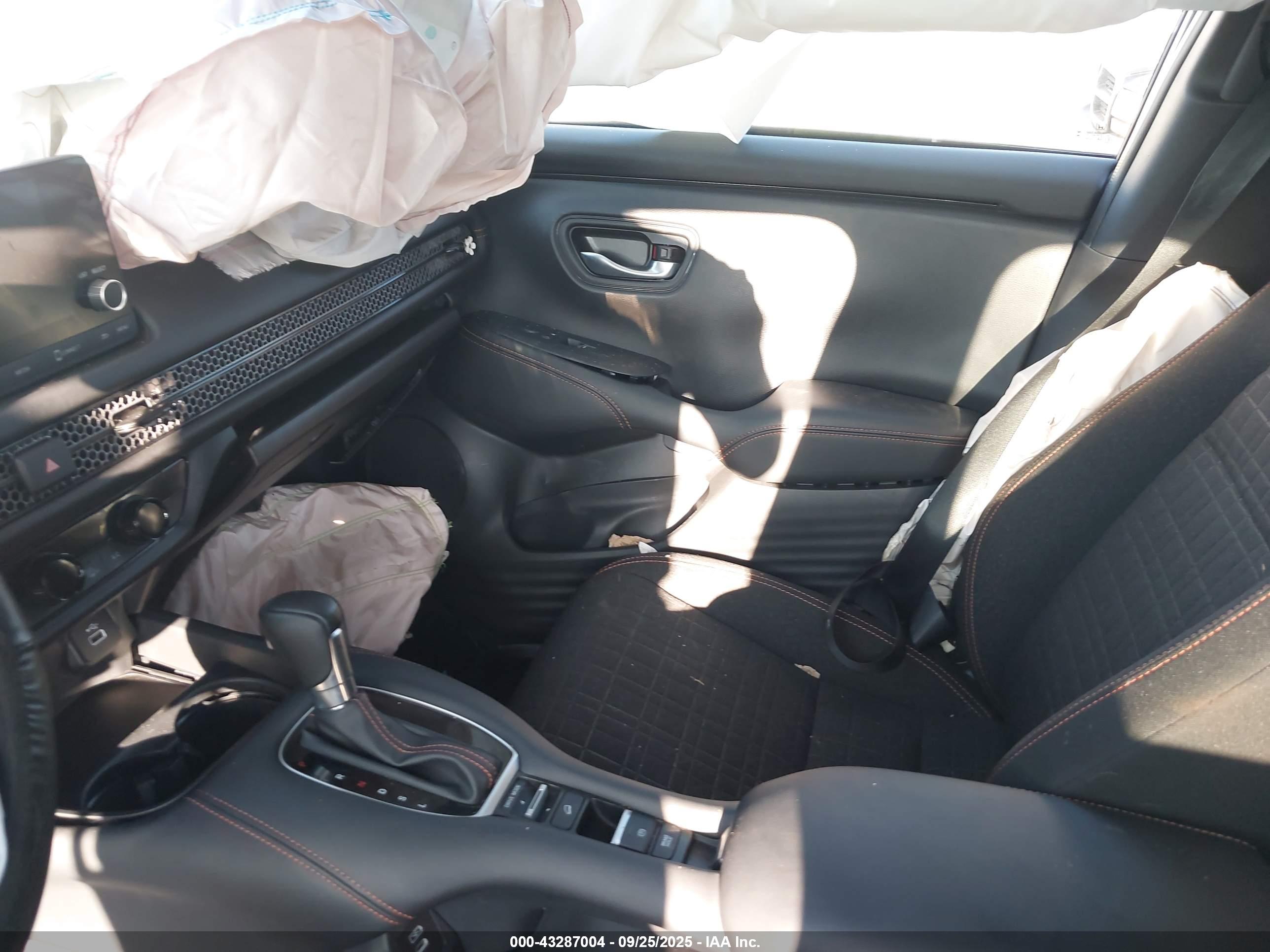HONDA HR-V image 5