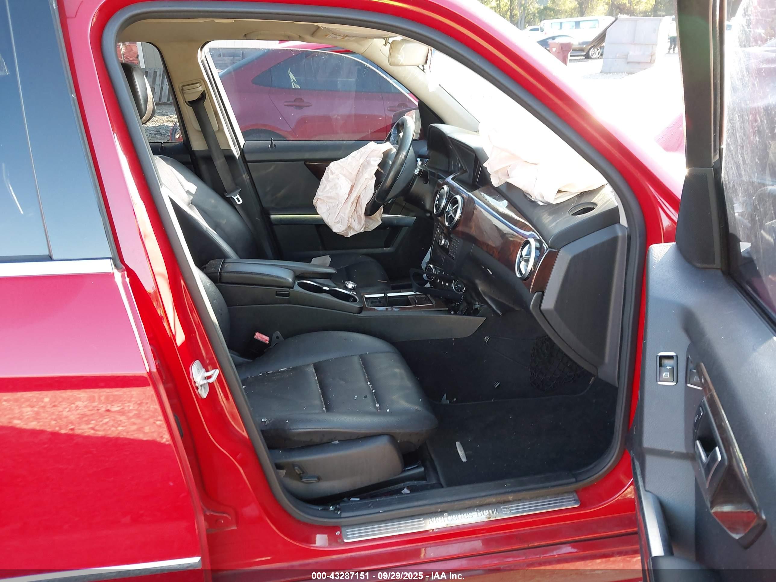 MERCEDES-BENZ GLK image 5