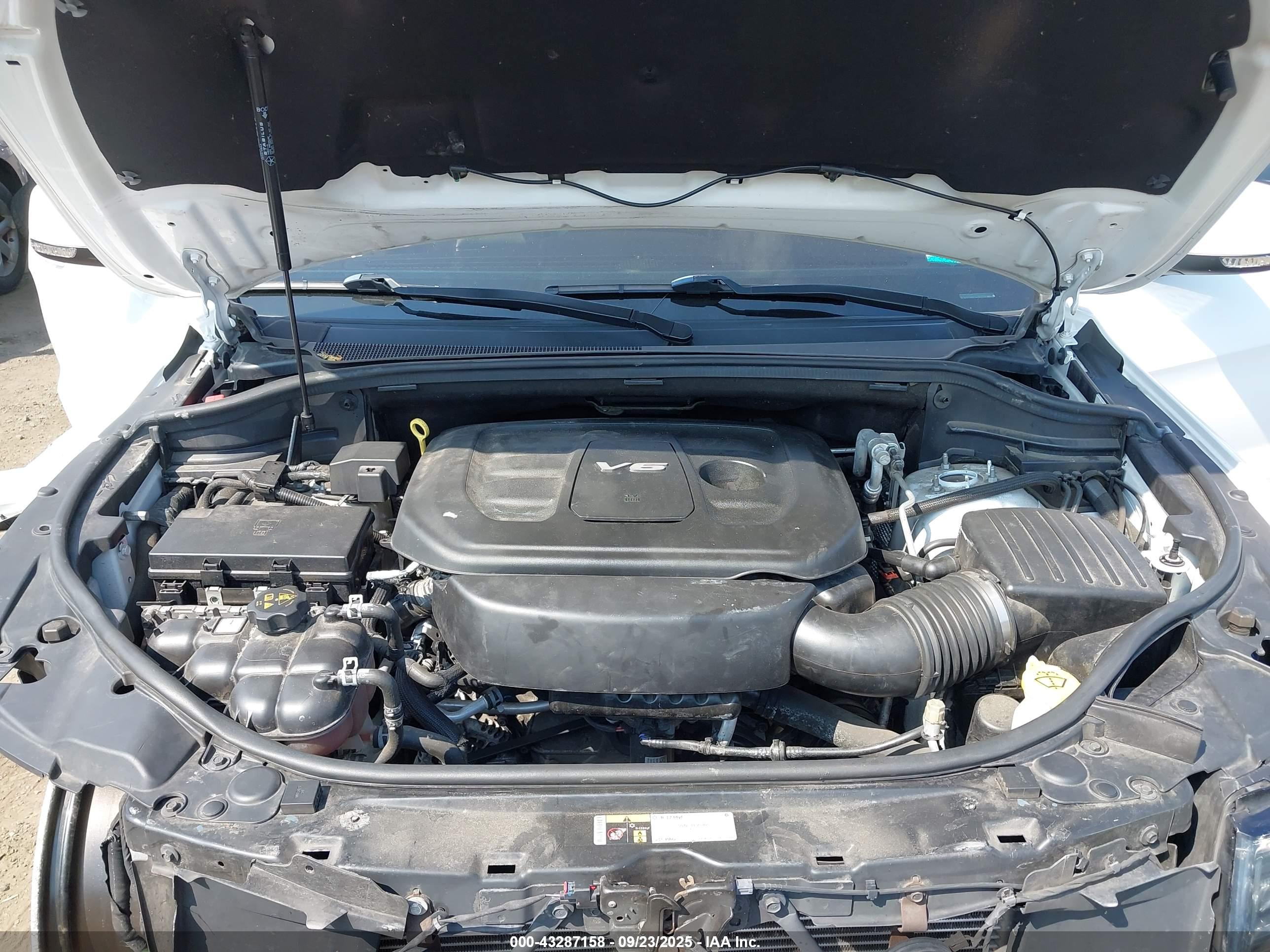 JEEP GRAND image 10