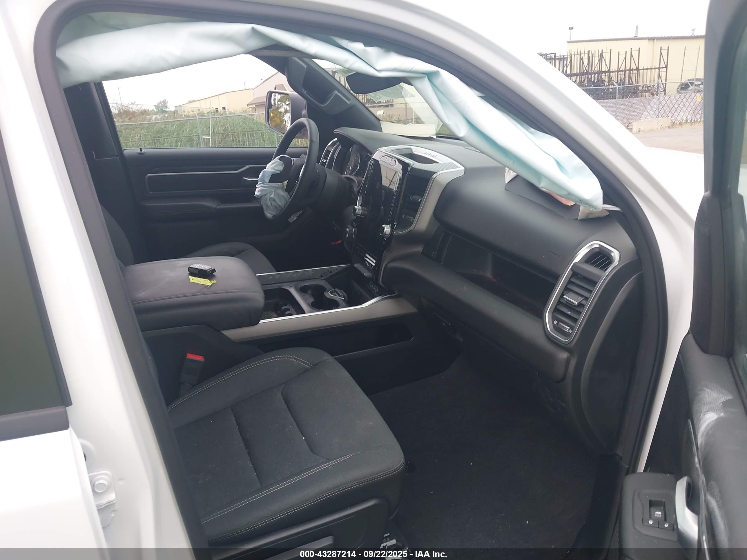 RAM 1500 image 5