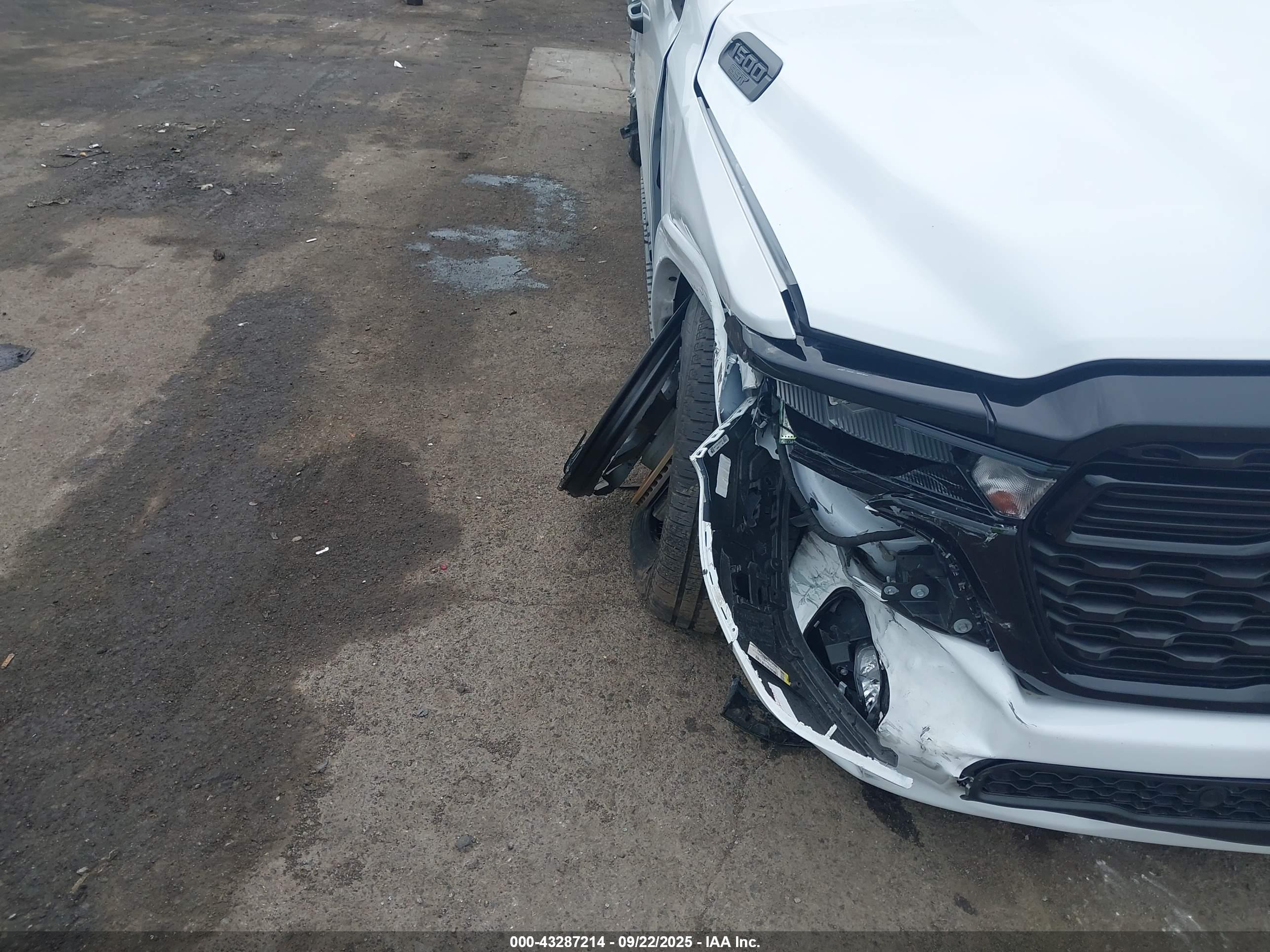 RAM 1500 image 6