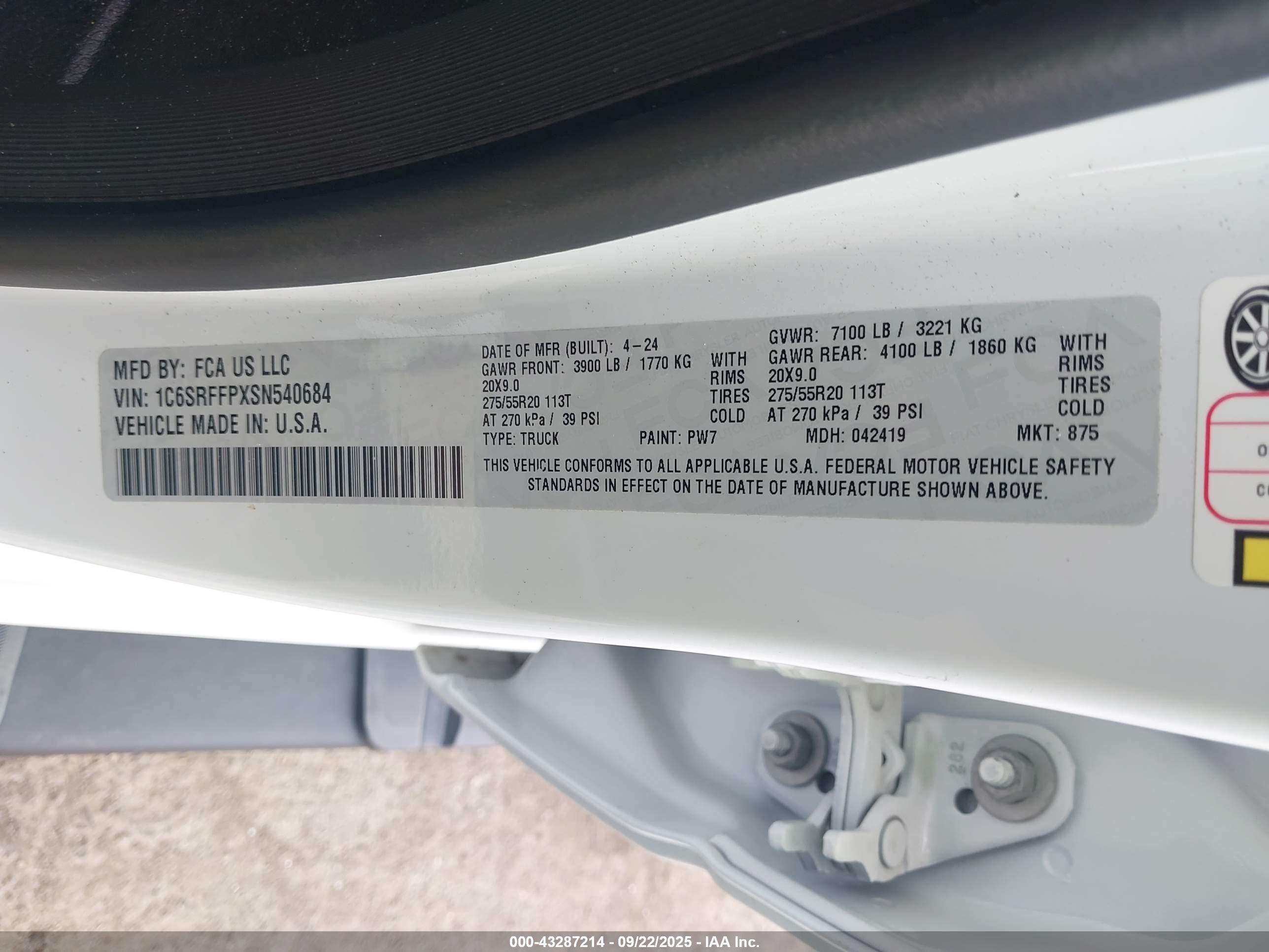 RAM 1500 image 9