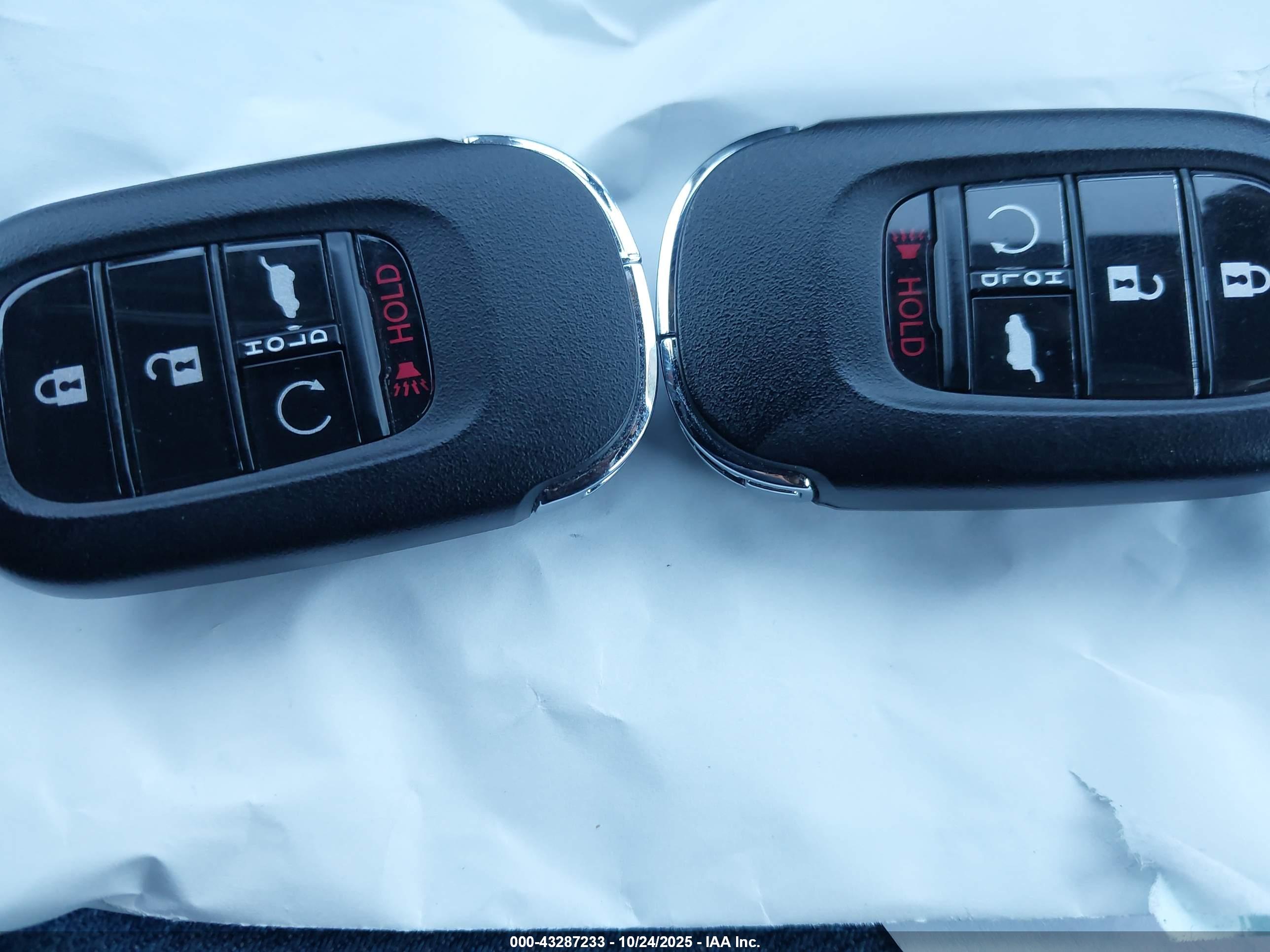 HONDA CR-V image 11